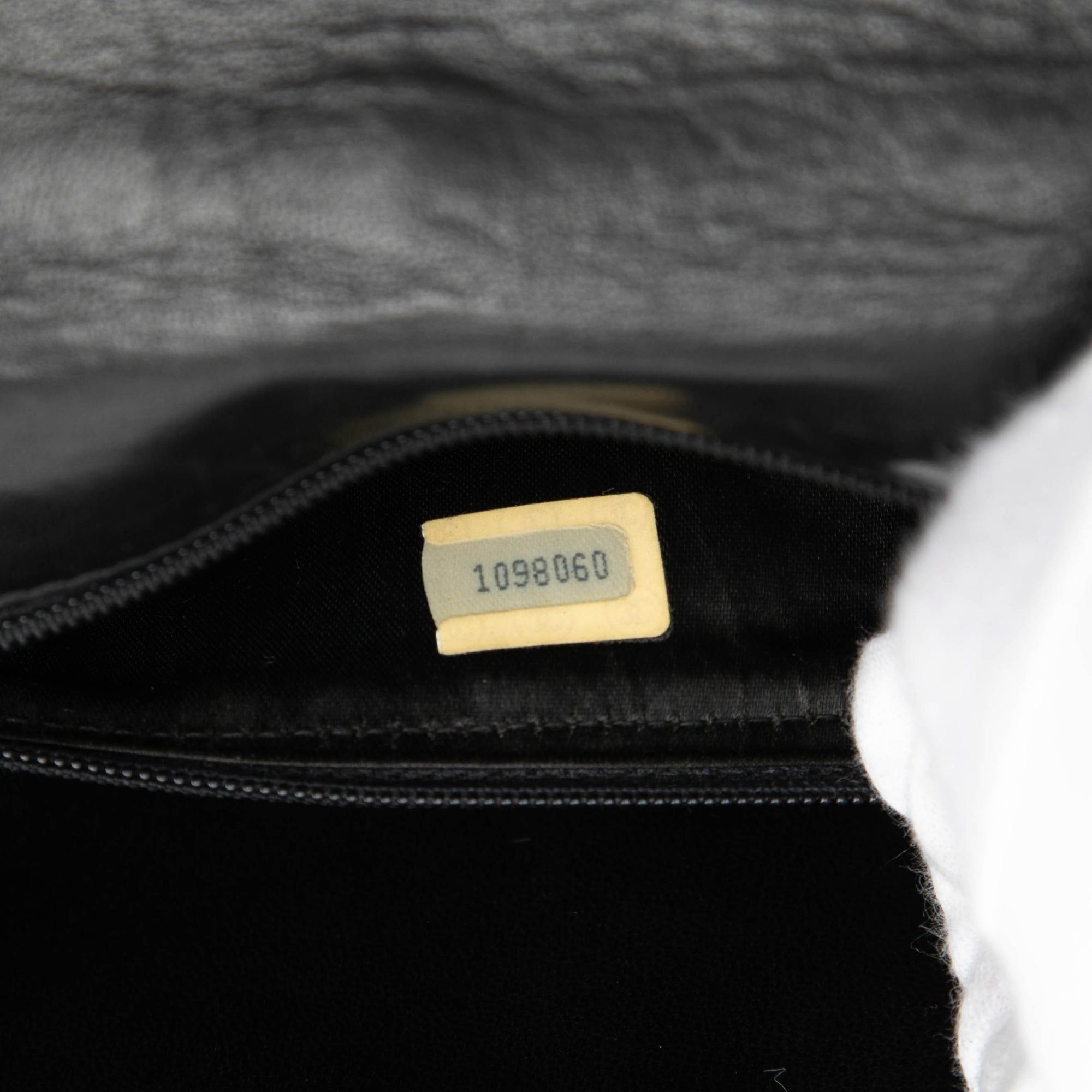Chanel Quilted Lambskin Tassel Flap Size ONE SIZE - 6 Thumbnail