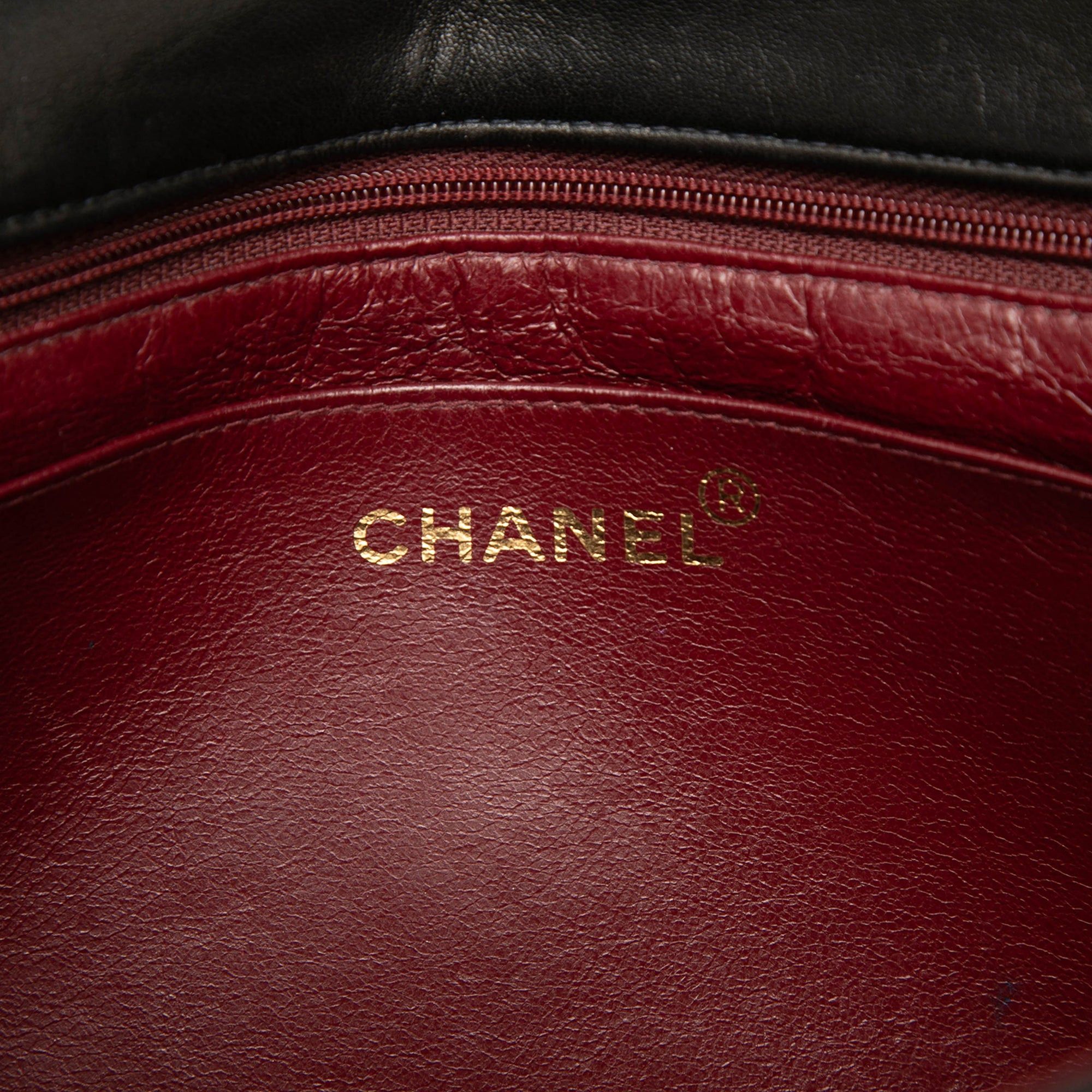 Chanel CC Quilted Lambskin Flap Crossbody Size ONE SIZE - 5 Thumbnail