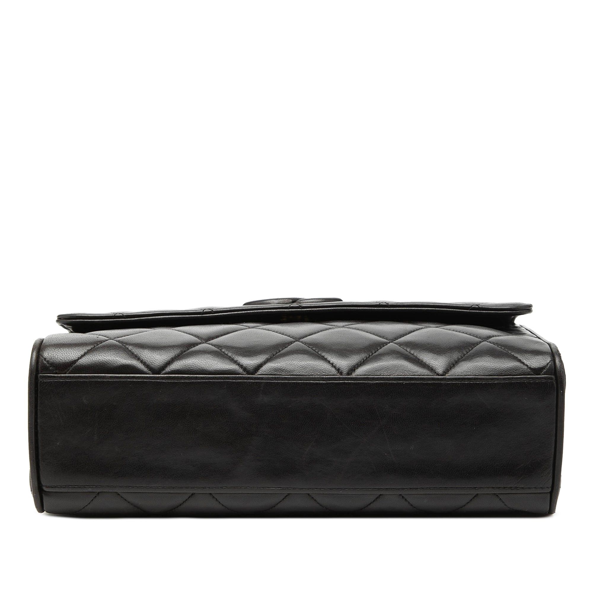 Chanel CC Quilted Lambskin Flap Crossbody Size ONE SIZE - 3 Thumbnail