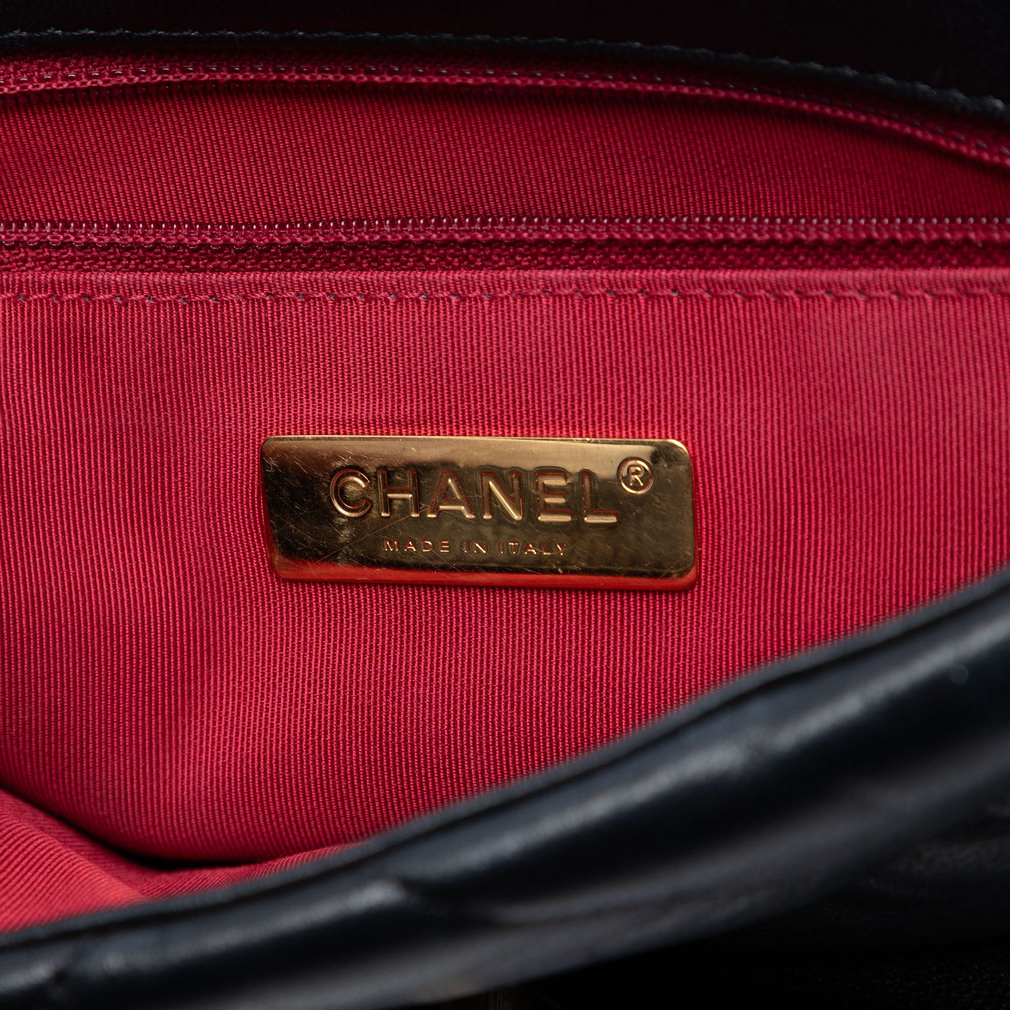 Chanel Medium Lambskin 19 Flap Size ONE SIZE - 5 Thumbnail