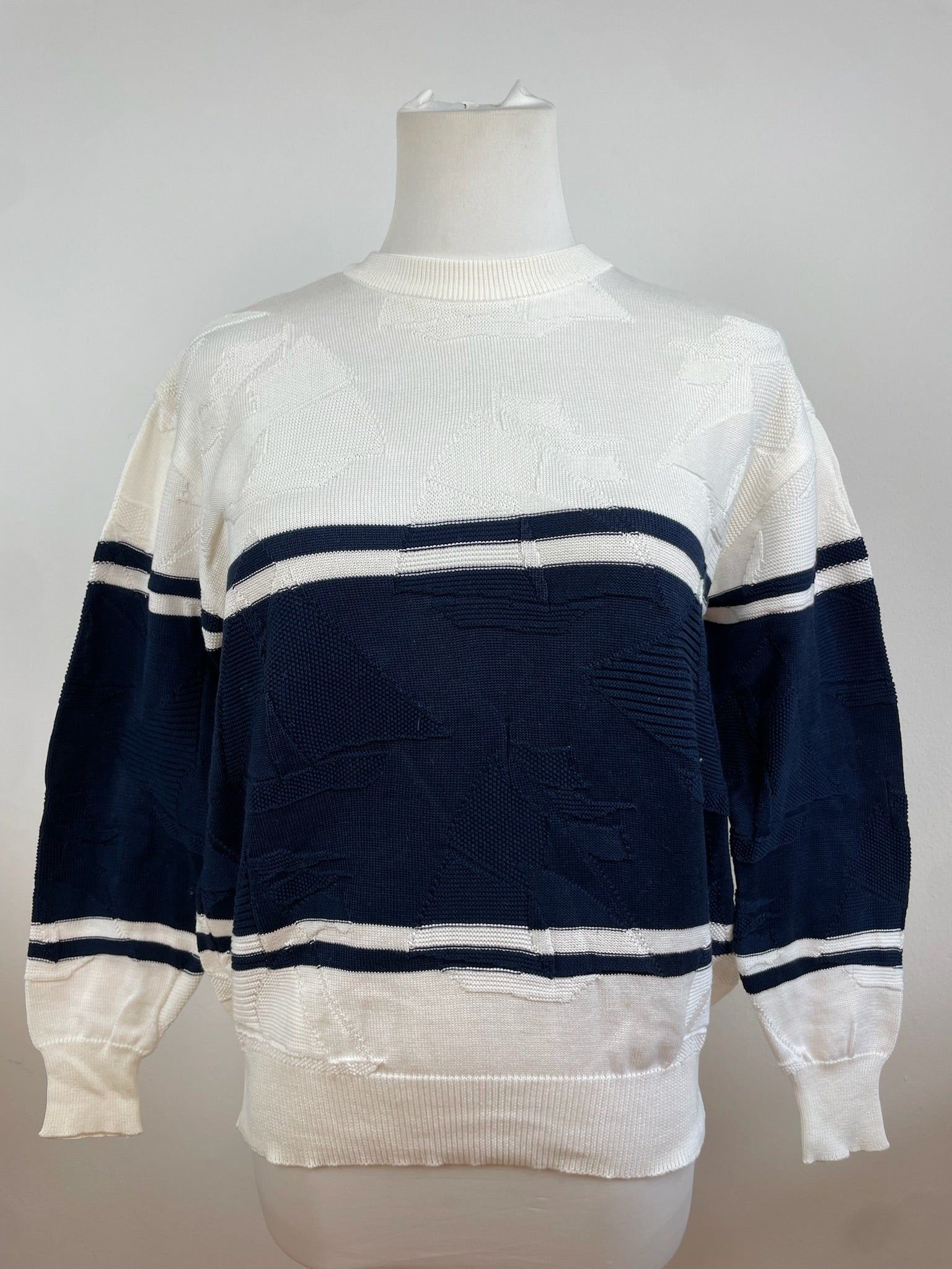 Dior Vintage Crewneck Sweater White Navy L Size L / US 10 / IT 46 - 8 Thumbnail