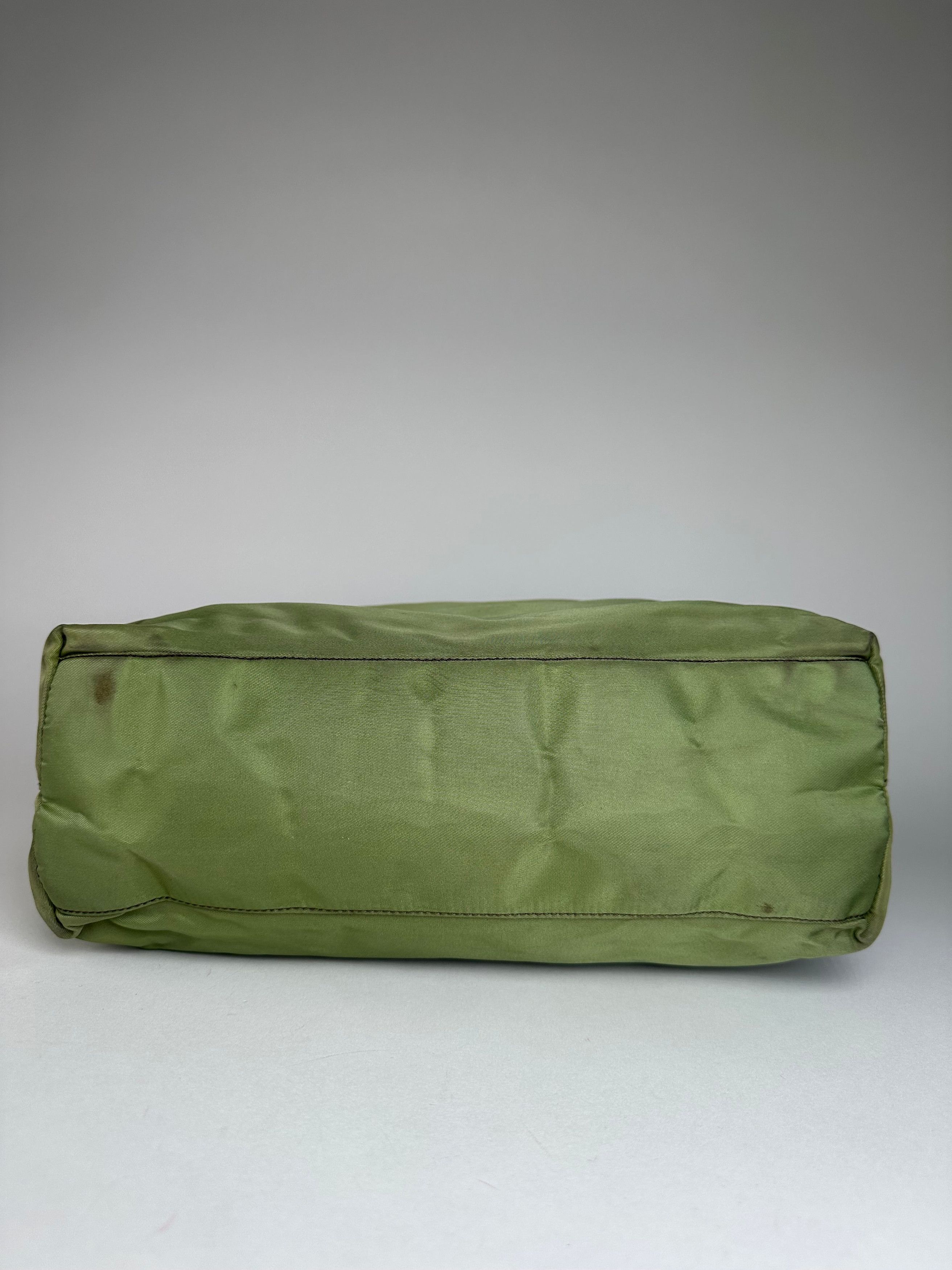 Prada Vintage Triangle Polyester Bag Green Size ONE SIZE - 8 Thumbnail