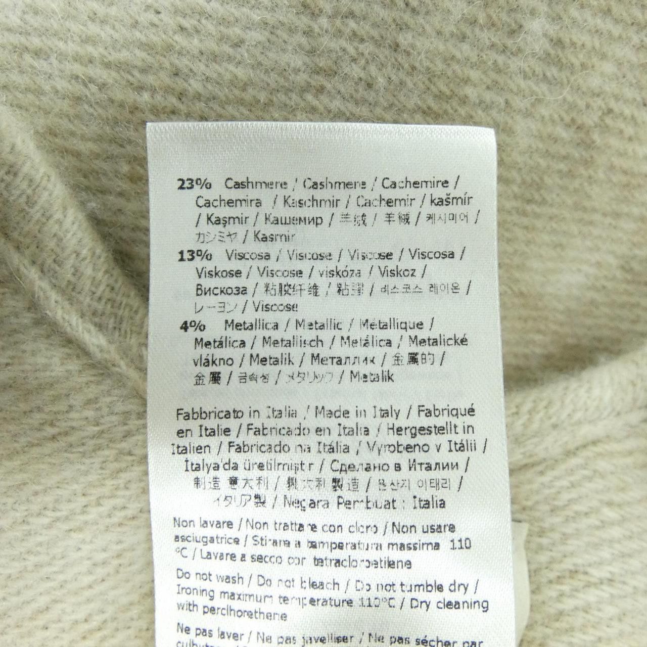Fendi Fendi Fendi Cashmere Blend Cape Textile Outerwear FXX788AR0Q DUTY FREE for USA Size ONE SIZE - 4 Thumbnail