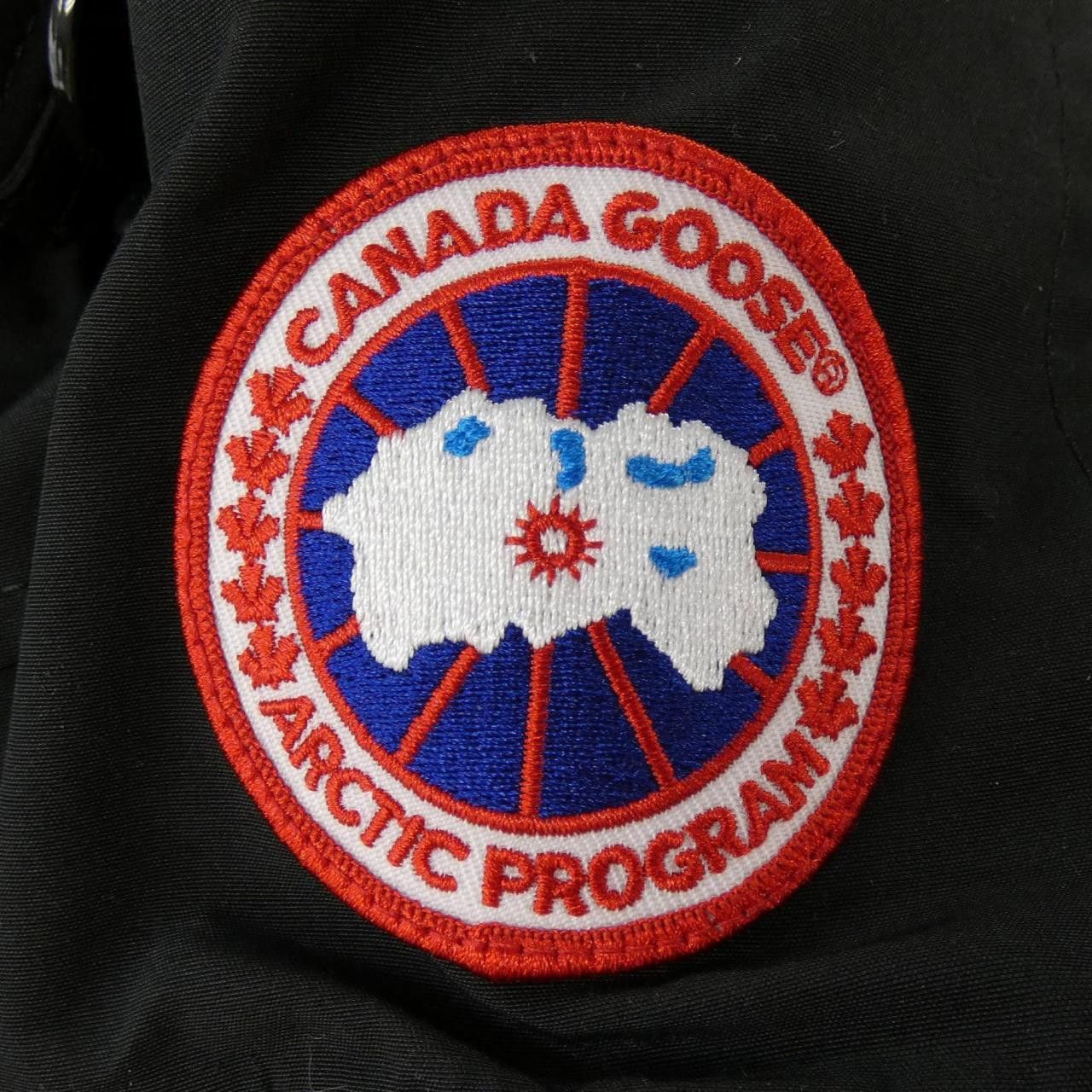 Canada Goose Canada Goose Canada Goose Montebello Down Jacket Textile Outerwear 2530LA DUTY FREE for USA Size ONE SIZE - 7 Thumbnail