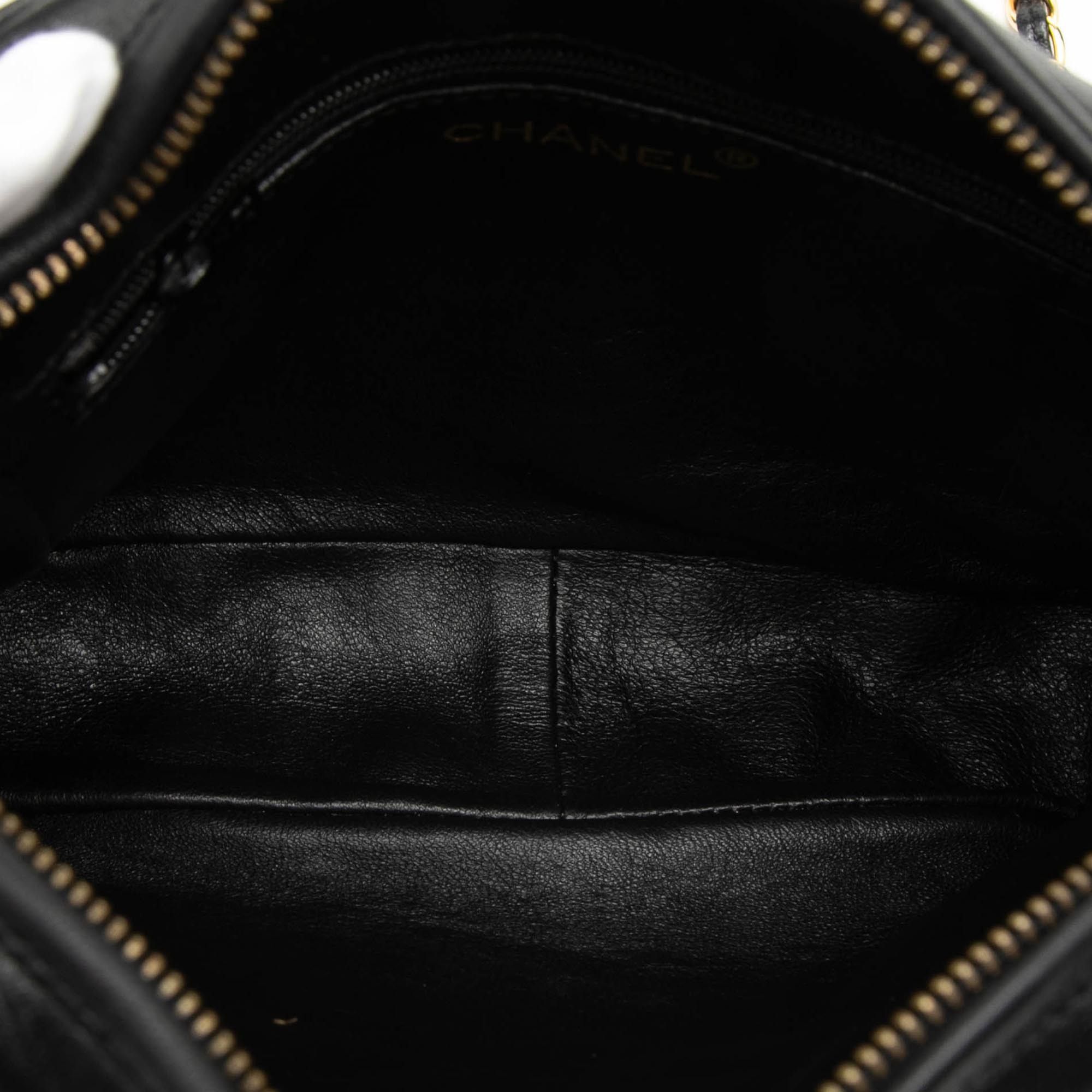 Chanel Mini CC Quilted Lambskin Tassel Camera Bag Size ONE SIZE - 4 Thumbnail