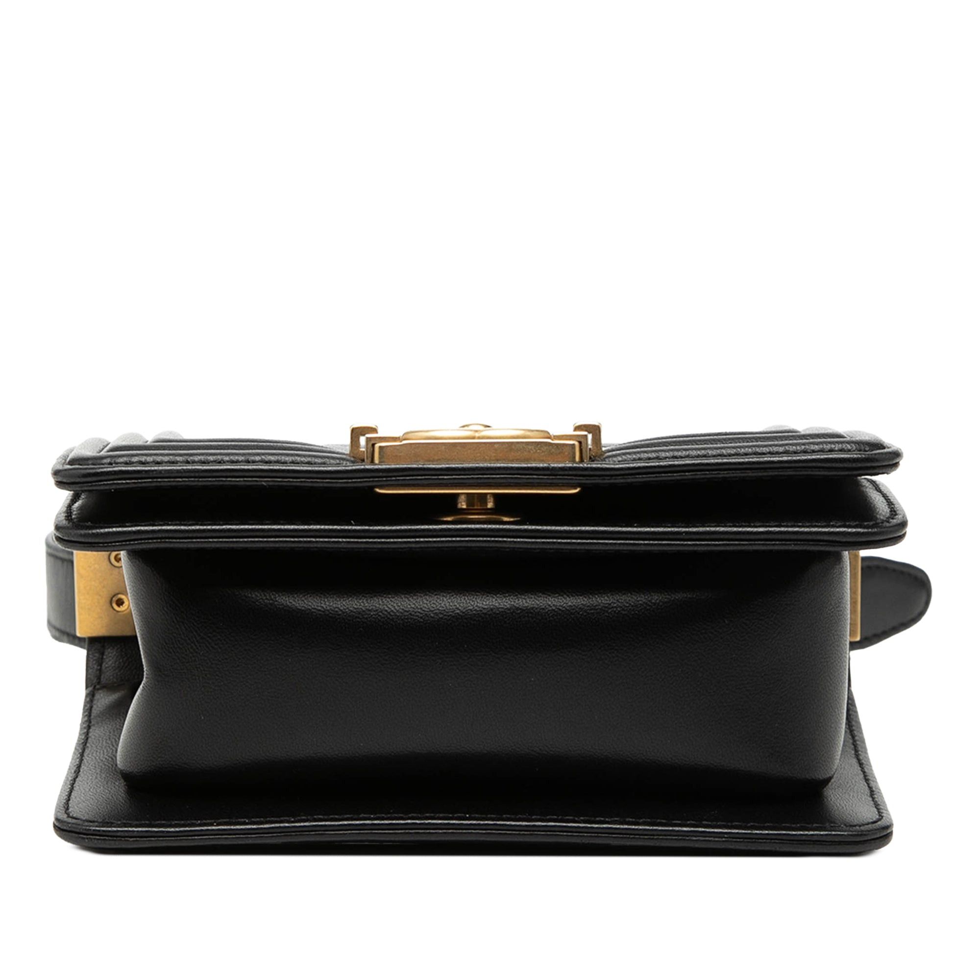 Chanel Mini Quilted Lambskin Boy Flap Size ONE SIZE - 3 Thumbnail