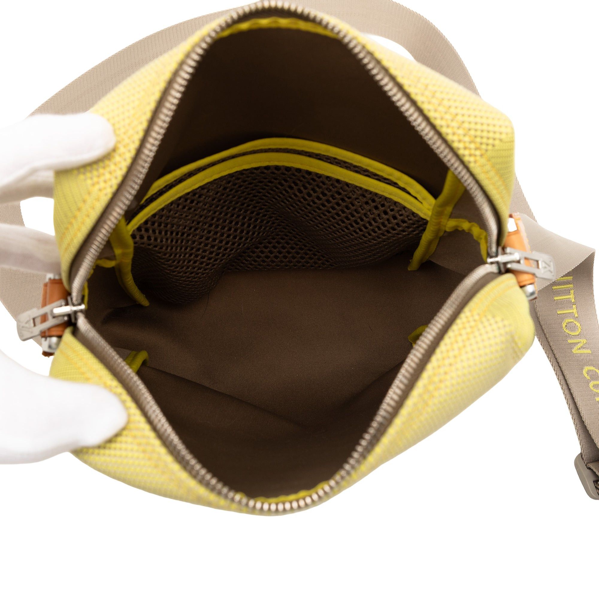 Louis Vuitton 2003 Damier Geant Weatherly Americas Cup Size ONE SIZE - 4 Thumbnail