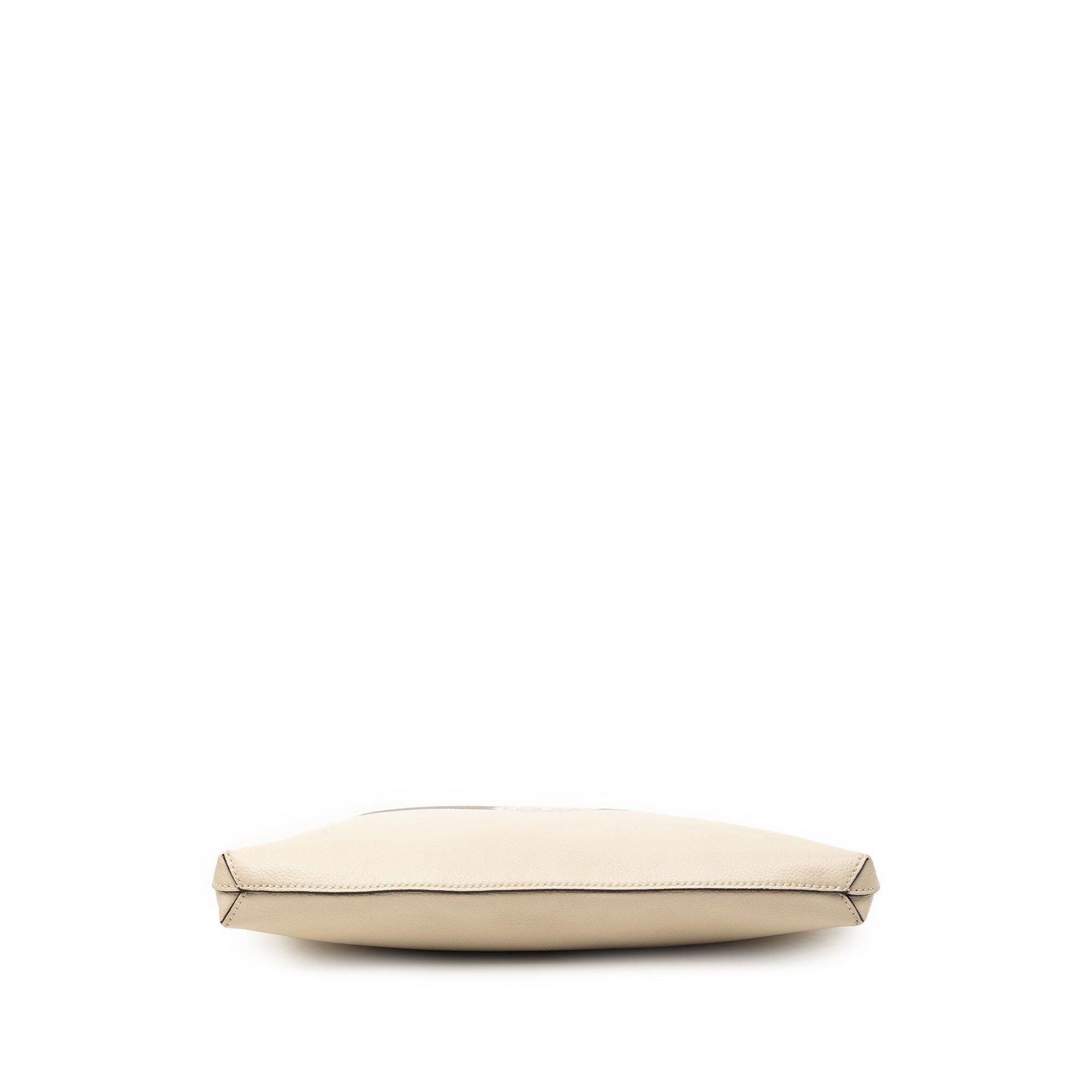 Gucci Leather Logo Clutch Size ONE SIZE - 3 Thumbnail