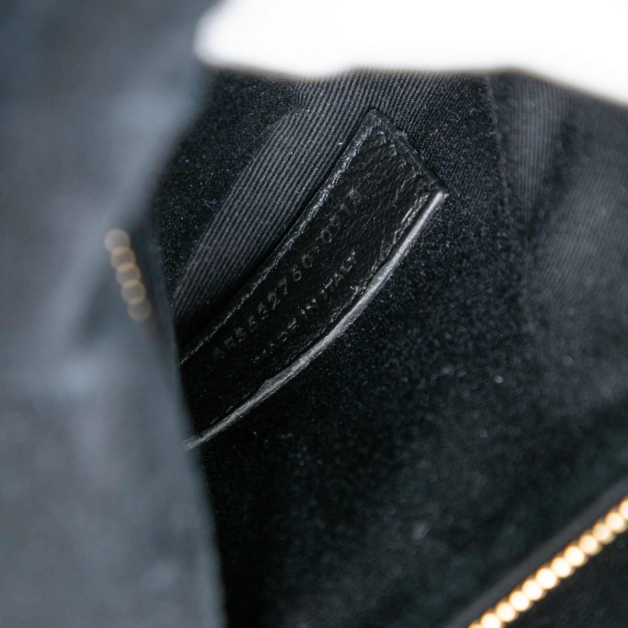 Saint Laurent Paris Shiny Croc Embossed Calfskin Monogram Cassandra Chain Wallet Size ONE SIZE - 6 Thumbnail