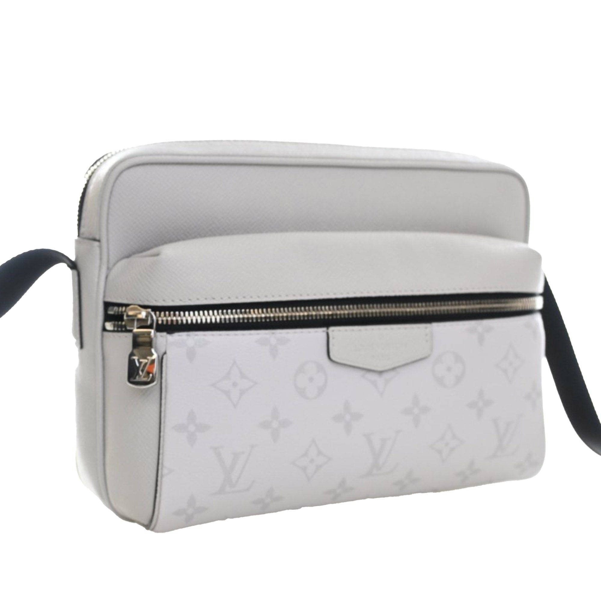Louis Vuitton Monogram Taigarama Outdoor Messenger Size ONE SIZE - 10 Thumbnail