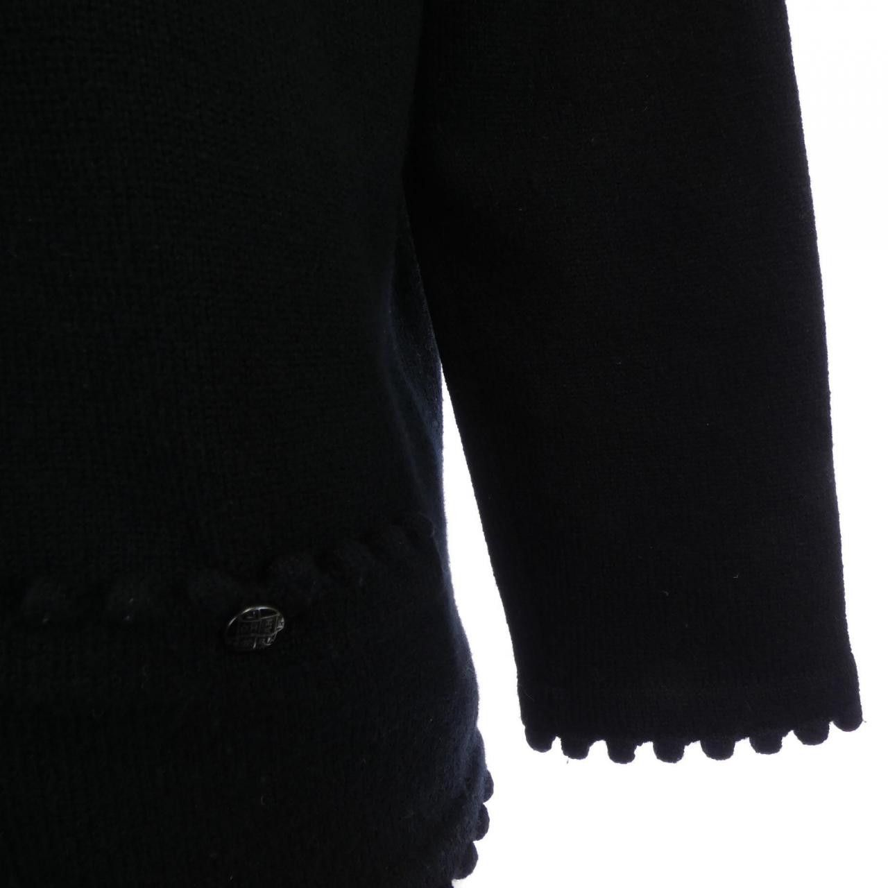 Chanel Chanel Chanel Cashmere Knit Textile Tops P59711K07794 DUTY FREE for USA Size ONE SIZE - 7 Thumbnail