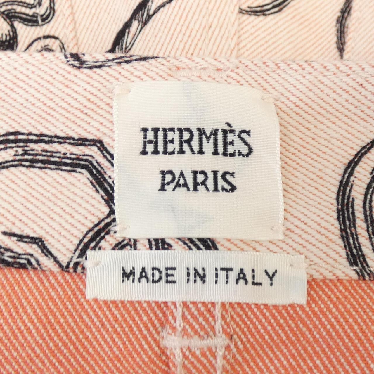 Hermes Hermes Hermes Kaleidoscope Effect Finesse Crue De Selle Cartouche shorts Textile Shorts 4H0462DD DUTY FREE for USA Size ONE SIZE - 4 Thumbnail