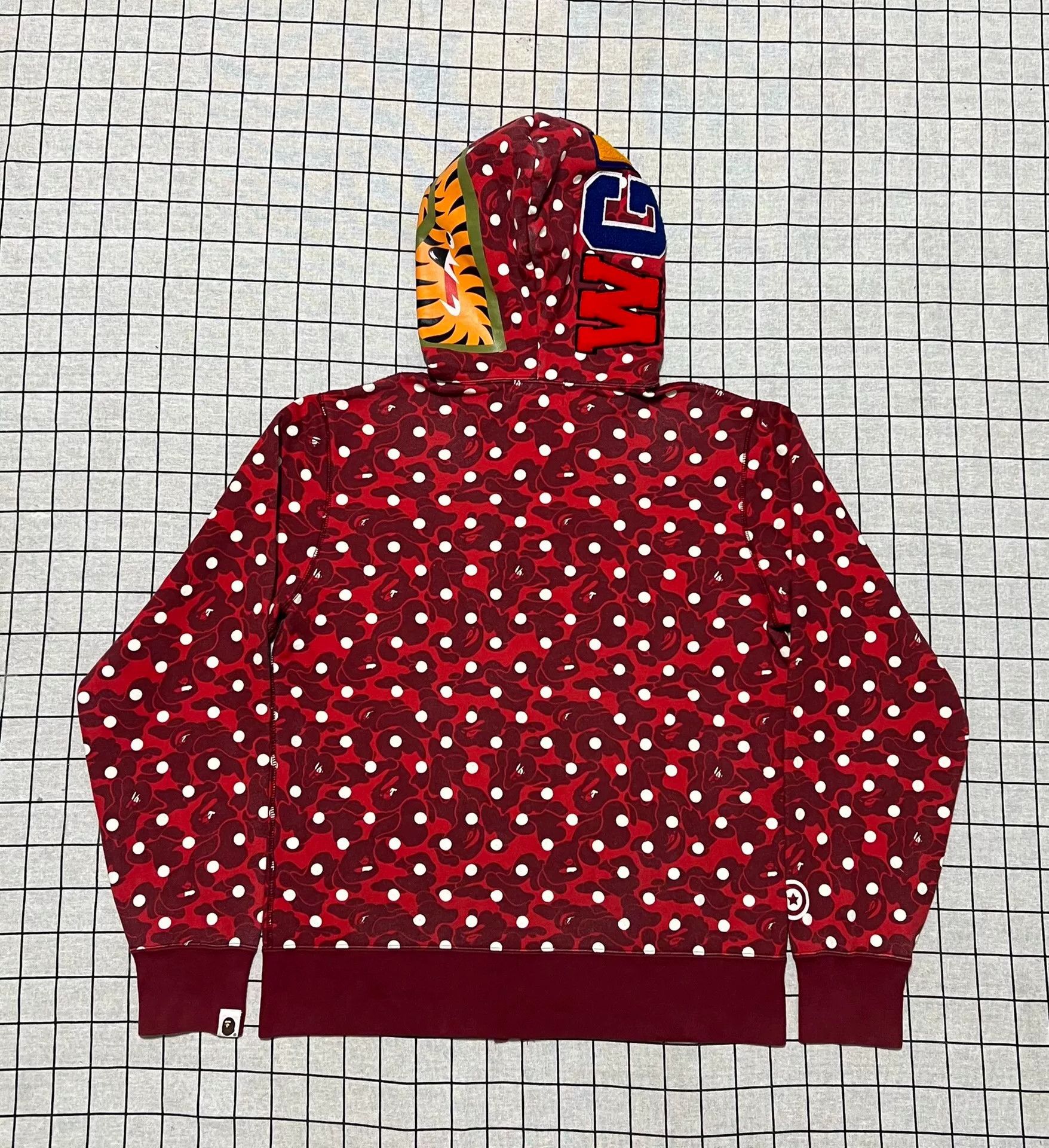 Bape Bape Shark Camo Multi Light Jacket l Men Size US L / EU 52-54 / 3 - 2 Thumbnail