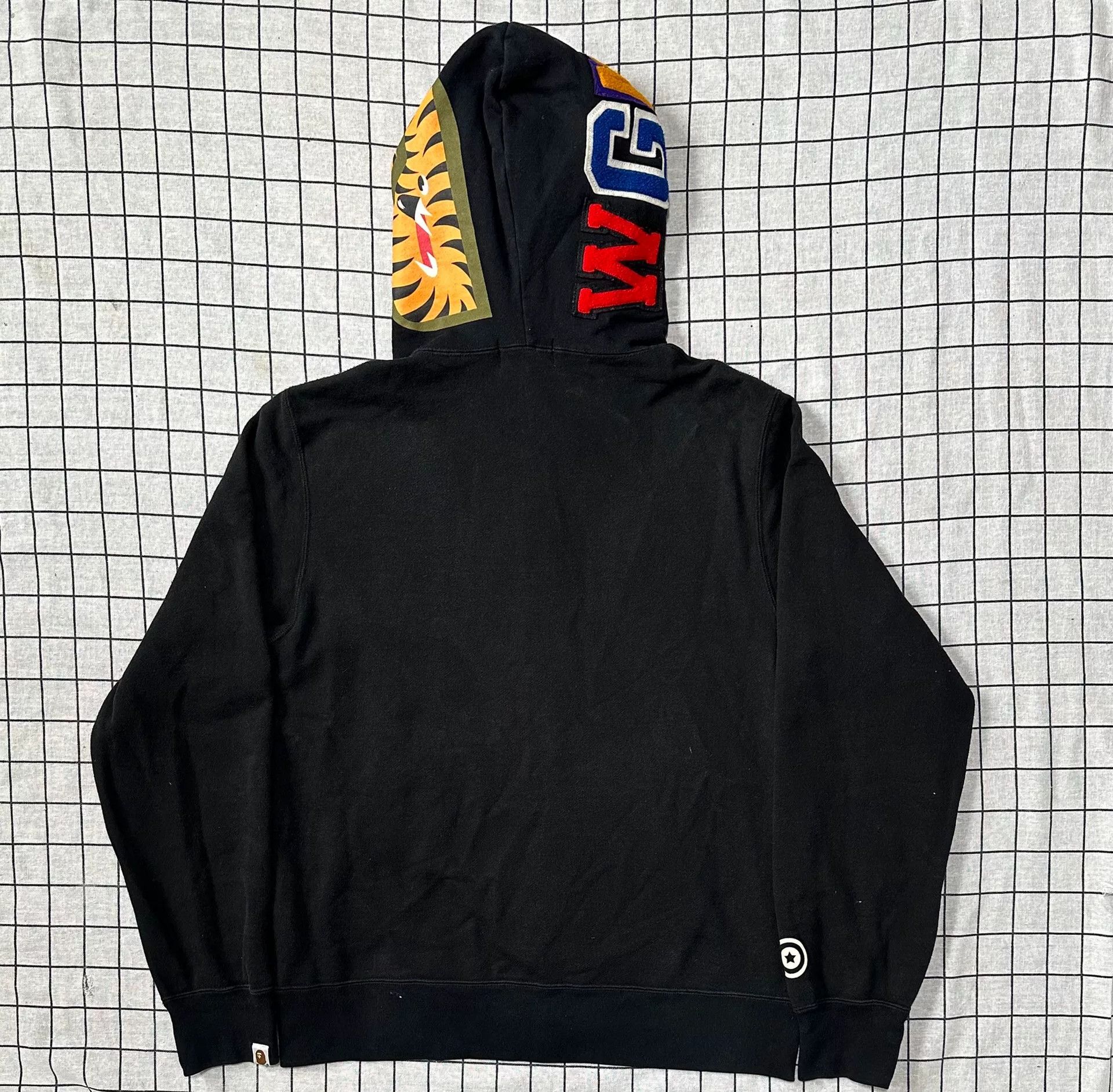 Bape Bape Shark Multi Light Jacket xl Men Size US XL / EU 56 / 4 - 2 Thumbnail