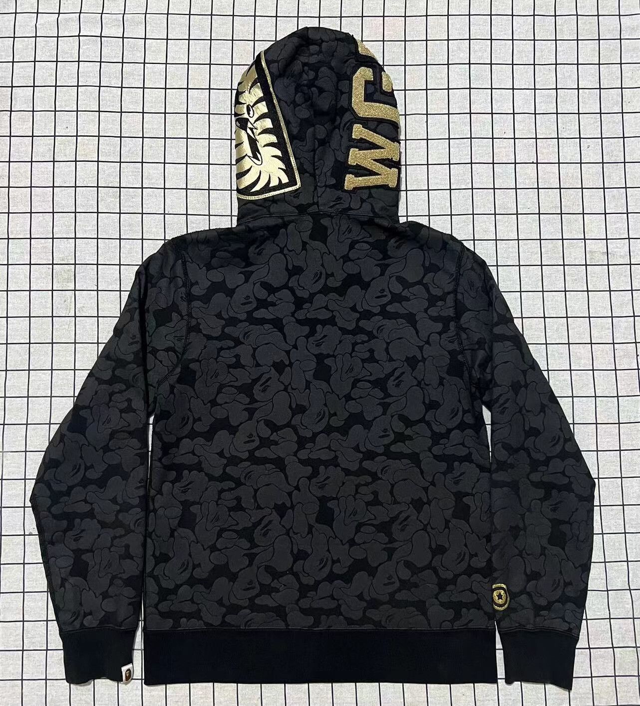 Bape Bape Limited Shark Black Light Jacket l Men Size US L / EU 52-54 / 3 - 2 Thumbnail