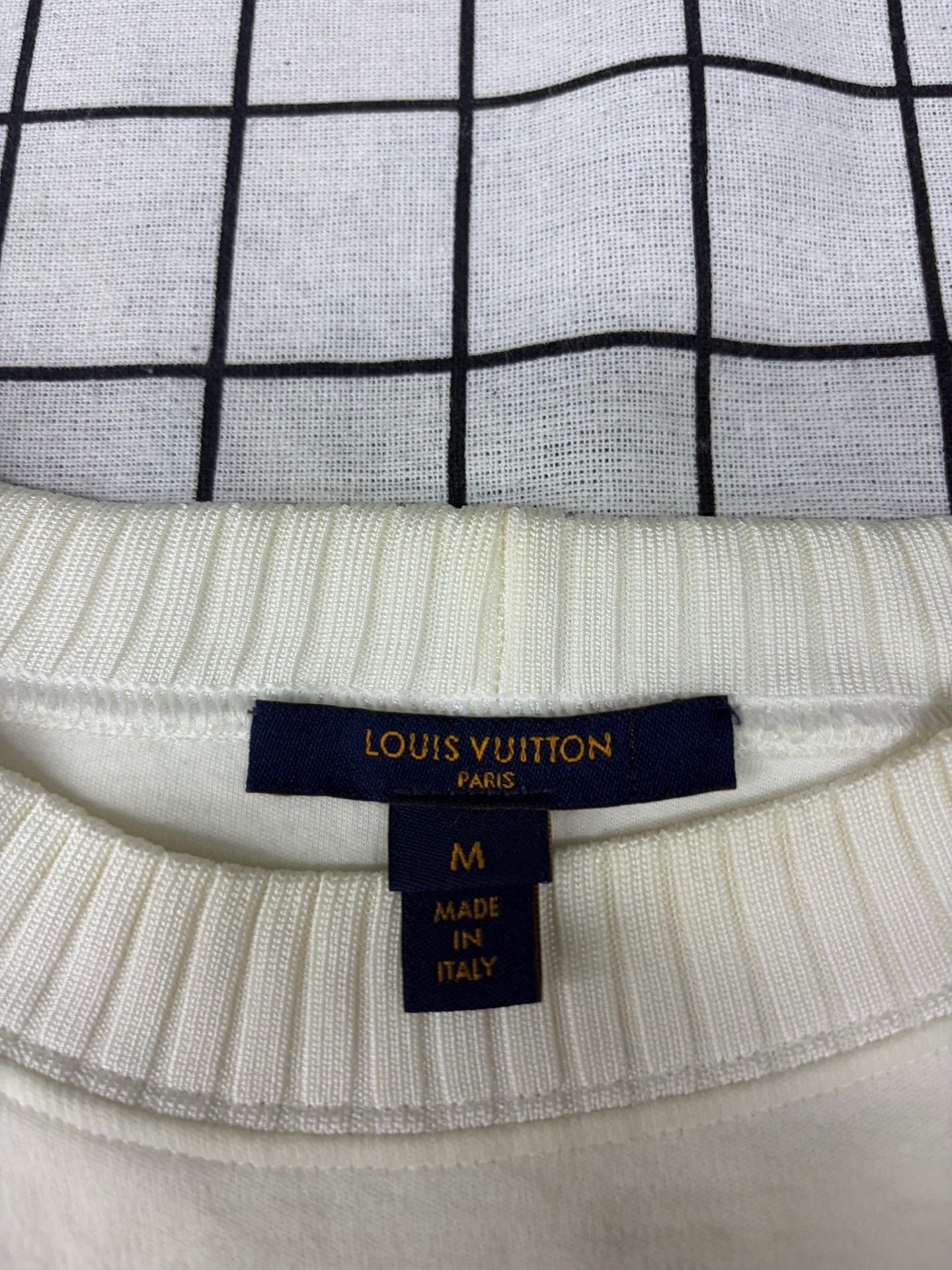 Louis Vuitton Louis Vuitton Hoodie M Women Size M / US 6-8 / IT 42-44 - 4 Thumbnail
