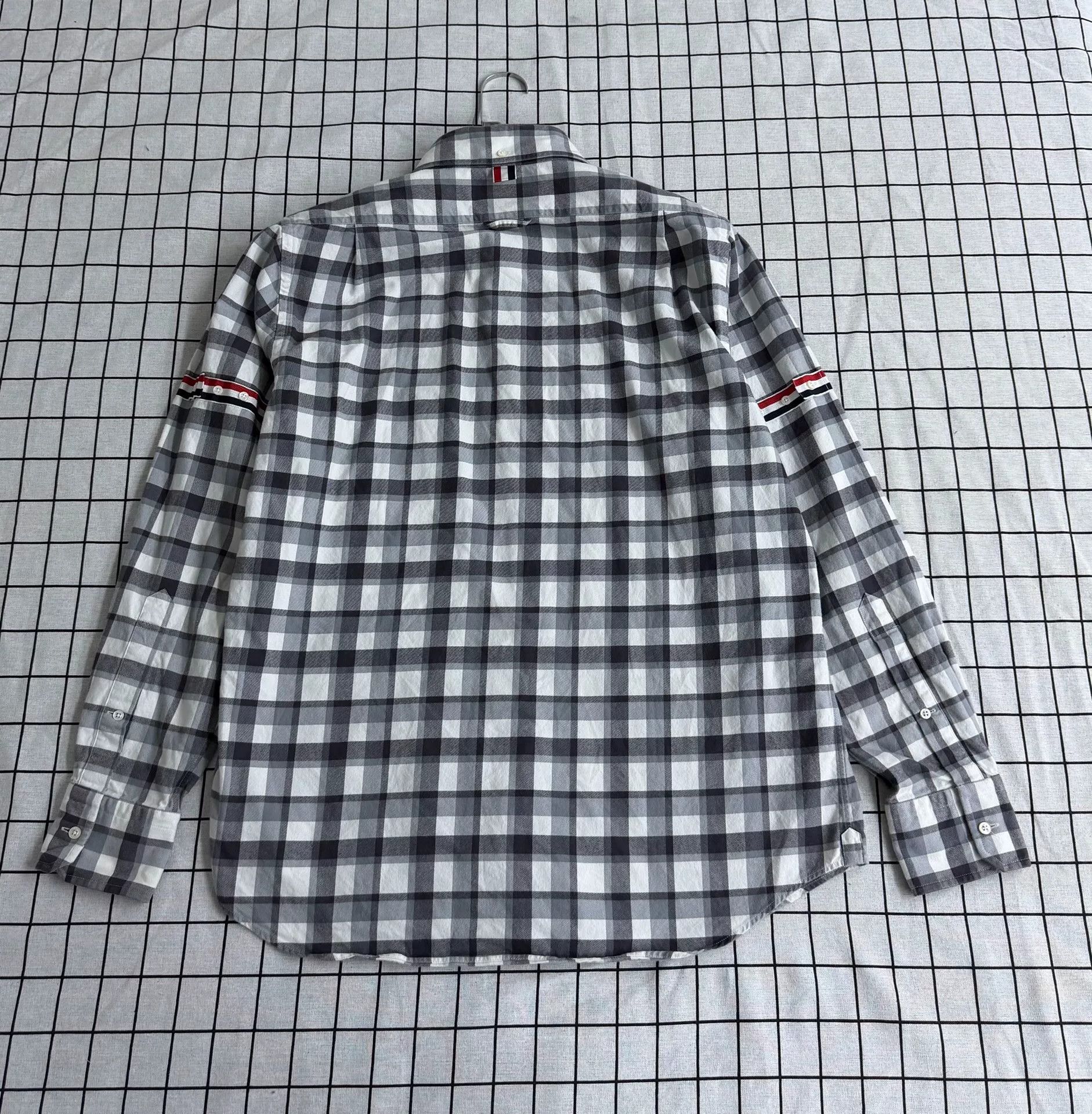 Thom Browne Thom Browne Plaid Brown Shirt xl Men Size US XL / EU 56 / 4 - 2 Thumbnail