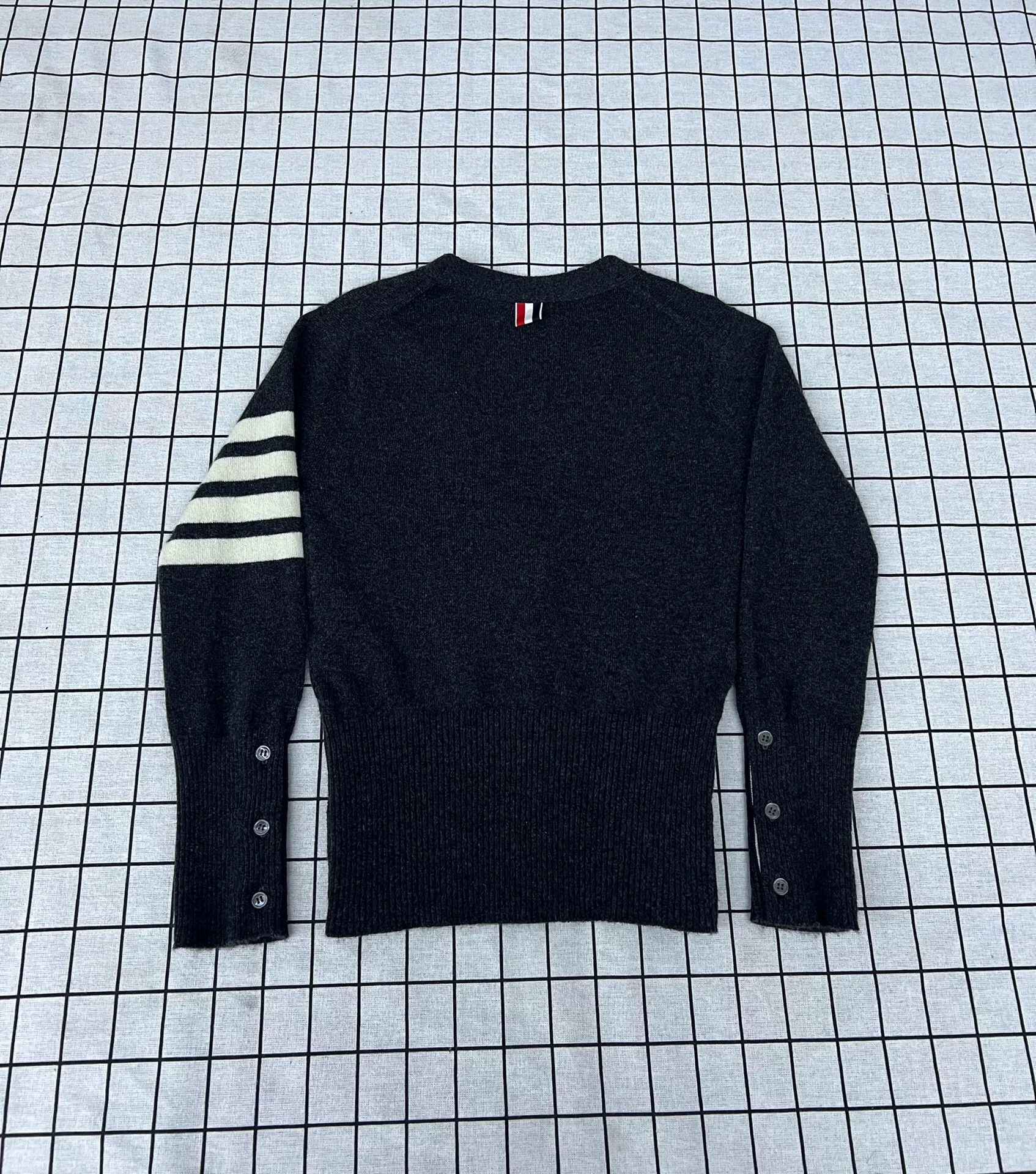 Thom Browne Thom Browne Brown Sweater S Women Size S / US 4 / IT 40 - 2 Thumbnail