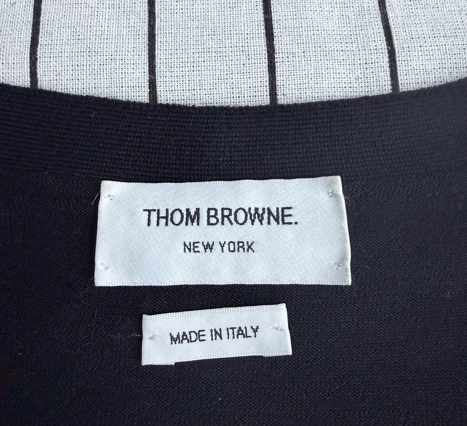 Thom Browne Thom Browne Brown Sweater l Men Size US L / EU 52-54 / 3 - 3 Thumbnail