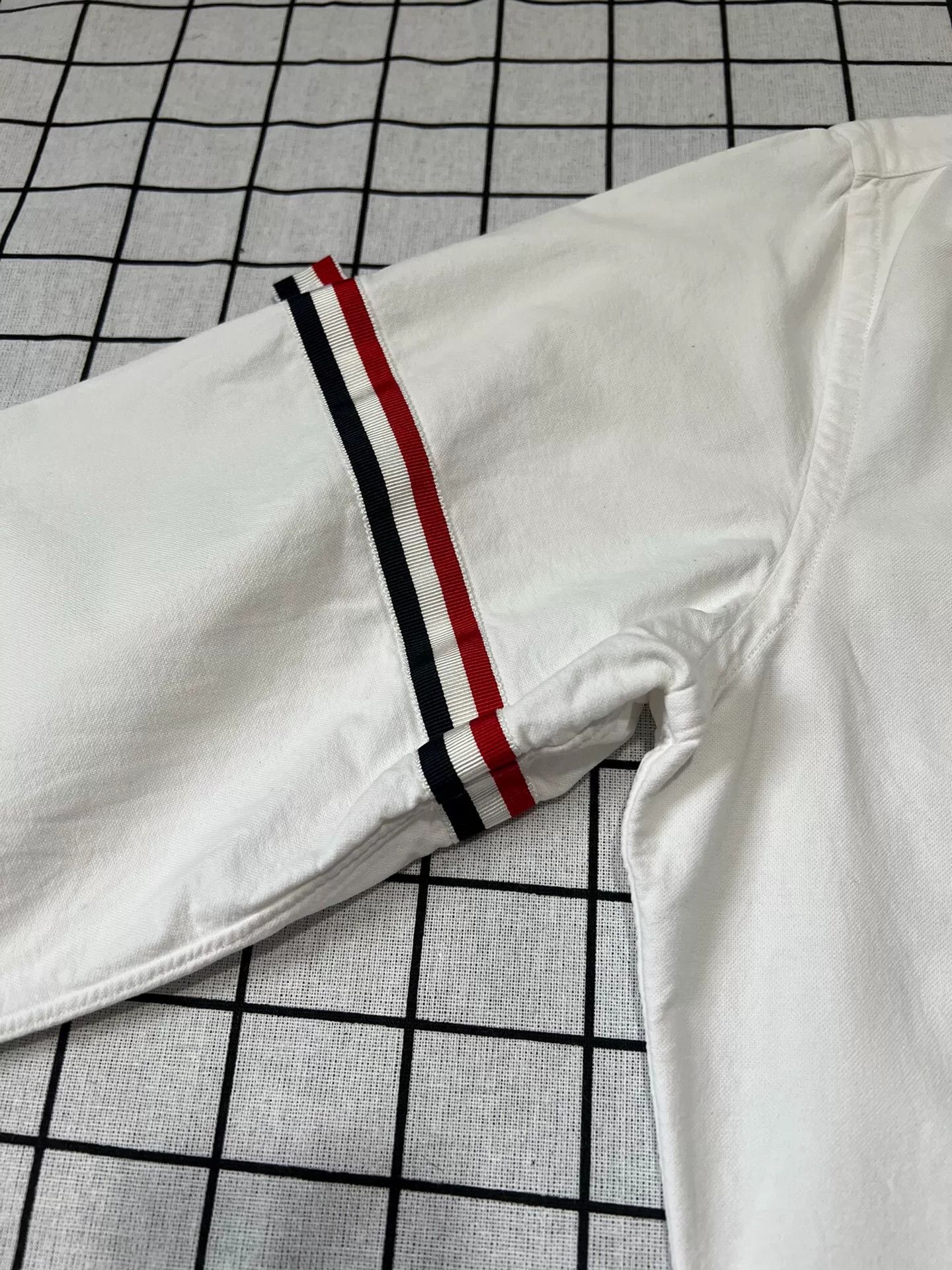 Thom Browne Thom Browne Brown Shirt xl Men Size US XL / EU 56 / 4 - 3 Thumbnail