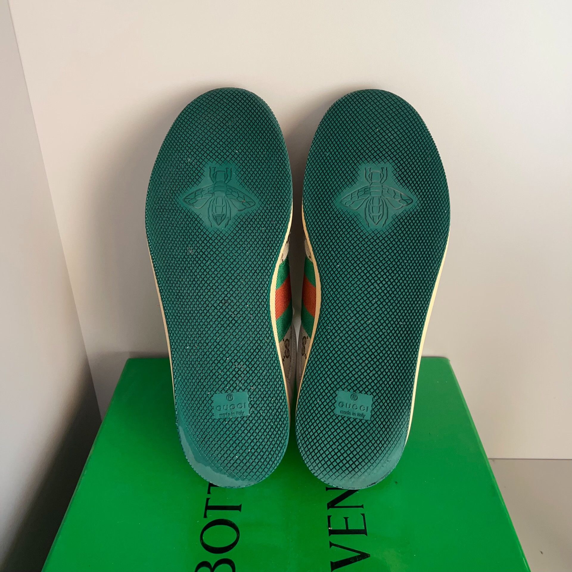 Gucci Gucci Leather Green Lowtop Sneakers 9 Men Size US 9 / EU 42 - 6 Thumbnail