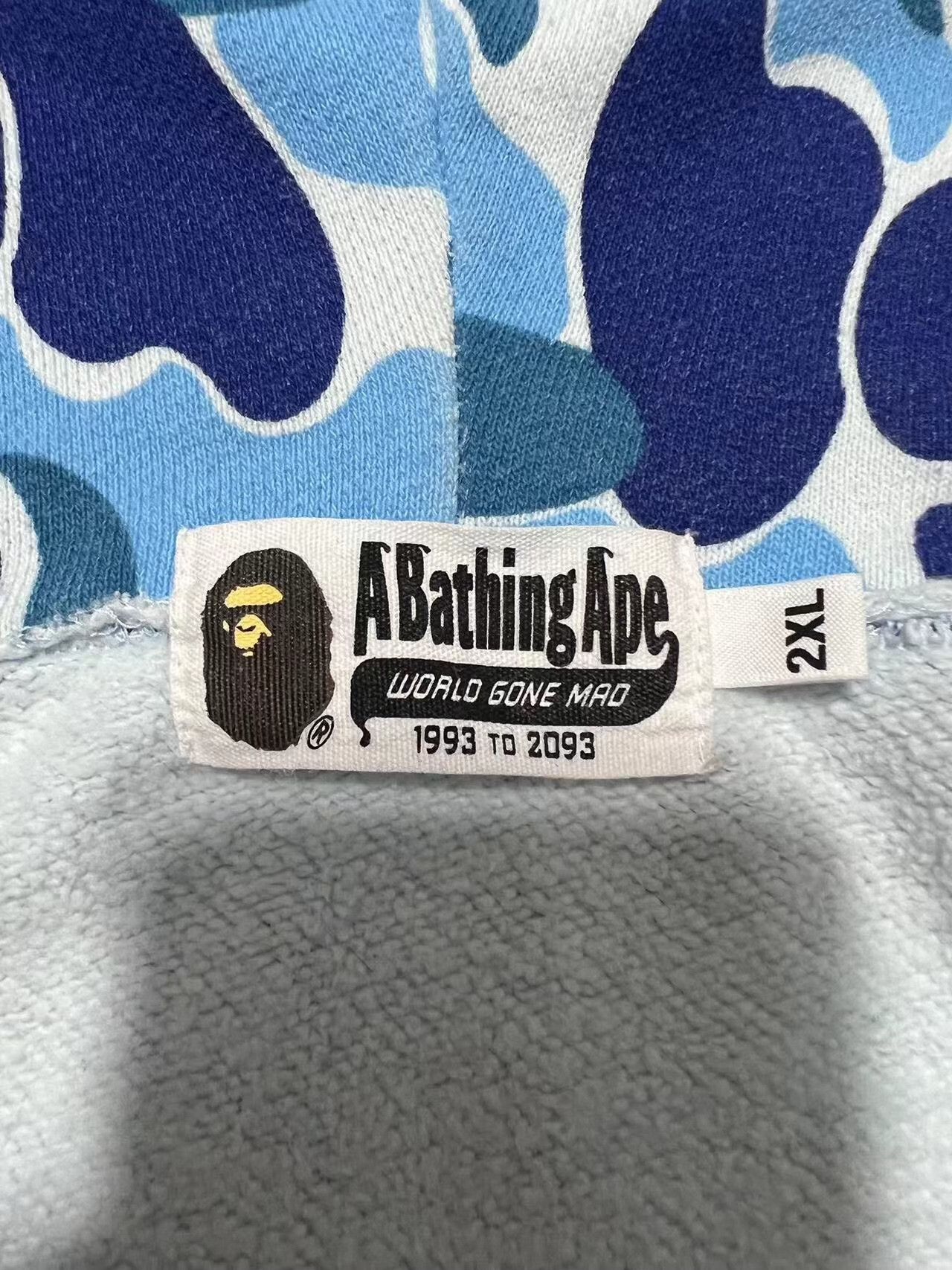 Bape Bape Shark Camo Multi Hoodie xxl Men Size US XXL / EU 58 / 5 - 4 Thumbnail