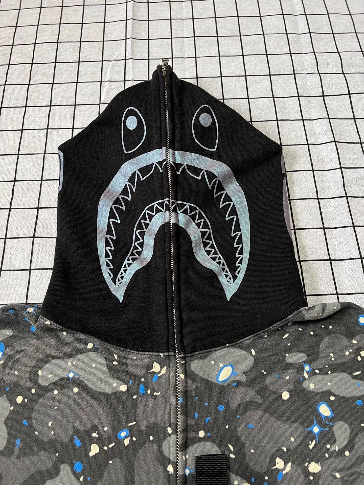 Bape Bape Shark Glow Multi Light Jacket xl Men Size US XL / EU 56 / 4 - 3 Thumbnail