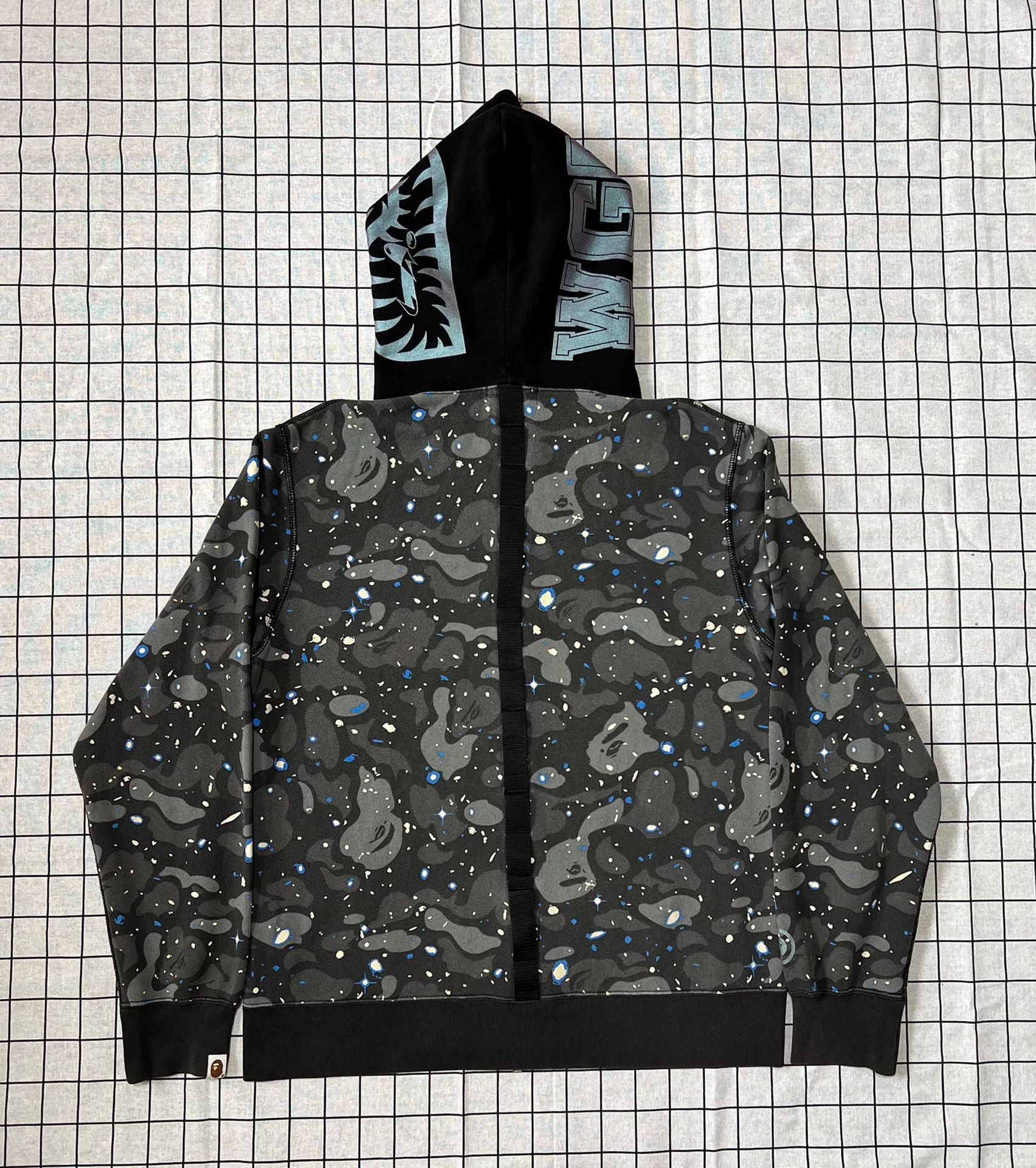 Bape Bape Shark Glow Multi Light Jacket xl Men Size US XL / EU 56 / 4 - 2 Thumbnail
