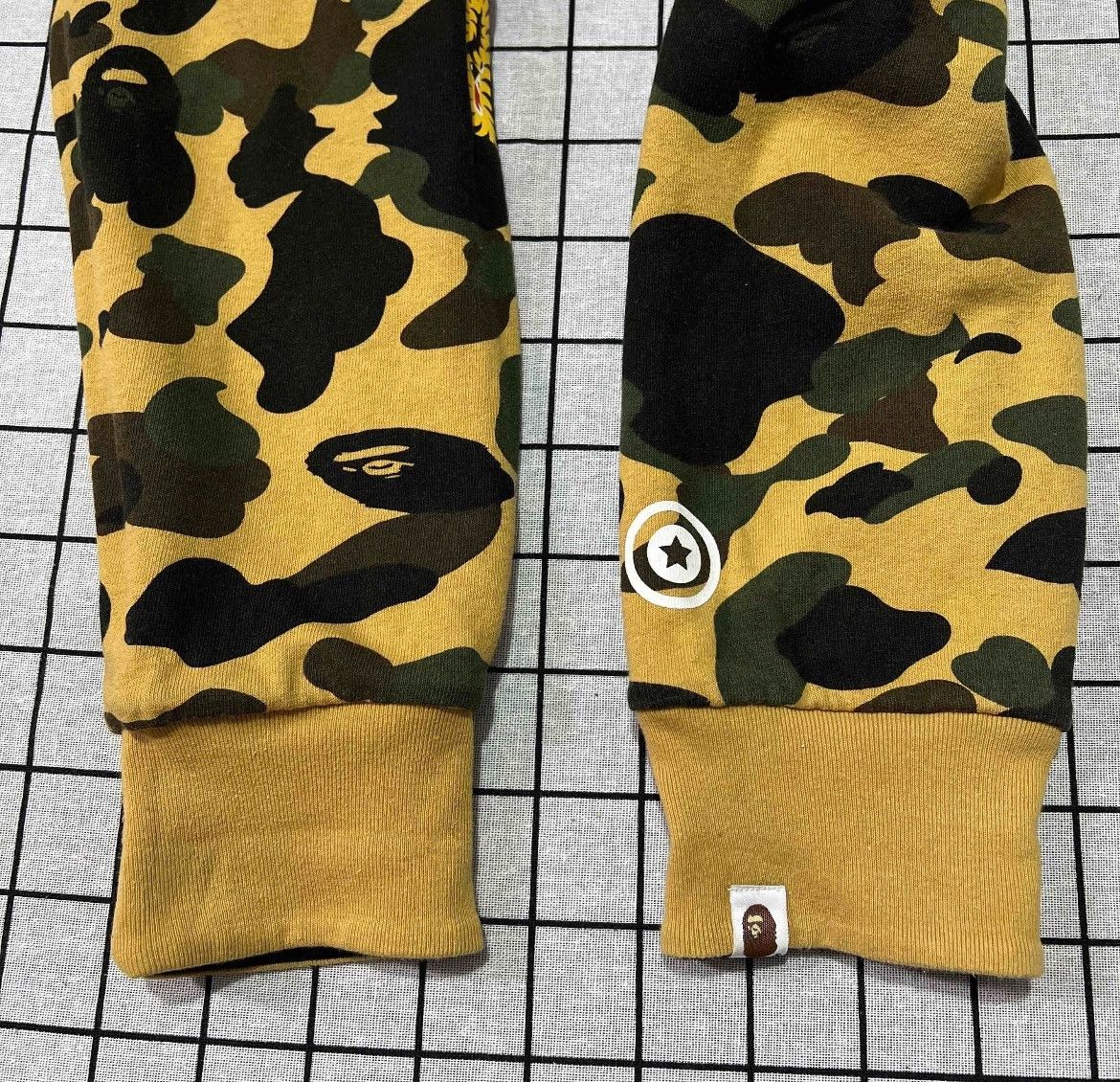 Bape Bape Camo Multi Hoodie xl Men Size US XL / EU 56 / 4 - 6 Thumbnail