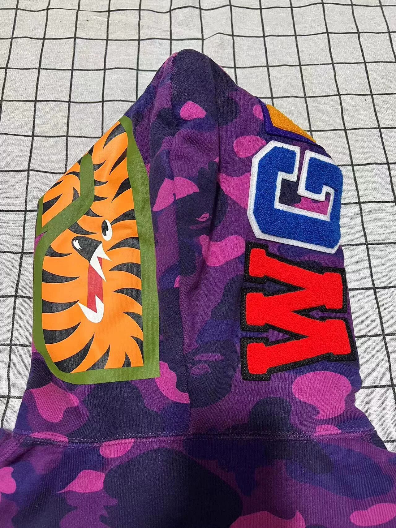 Bape Bape Shark Camo Multi Hoodie l Men Size US L / EU 52-54 / 3 - 4 Thumbnail