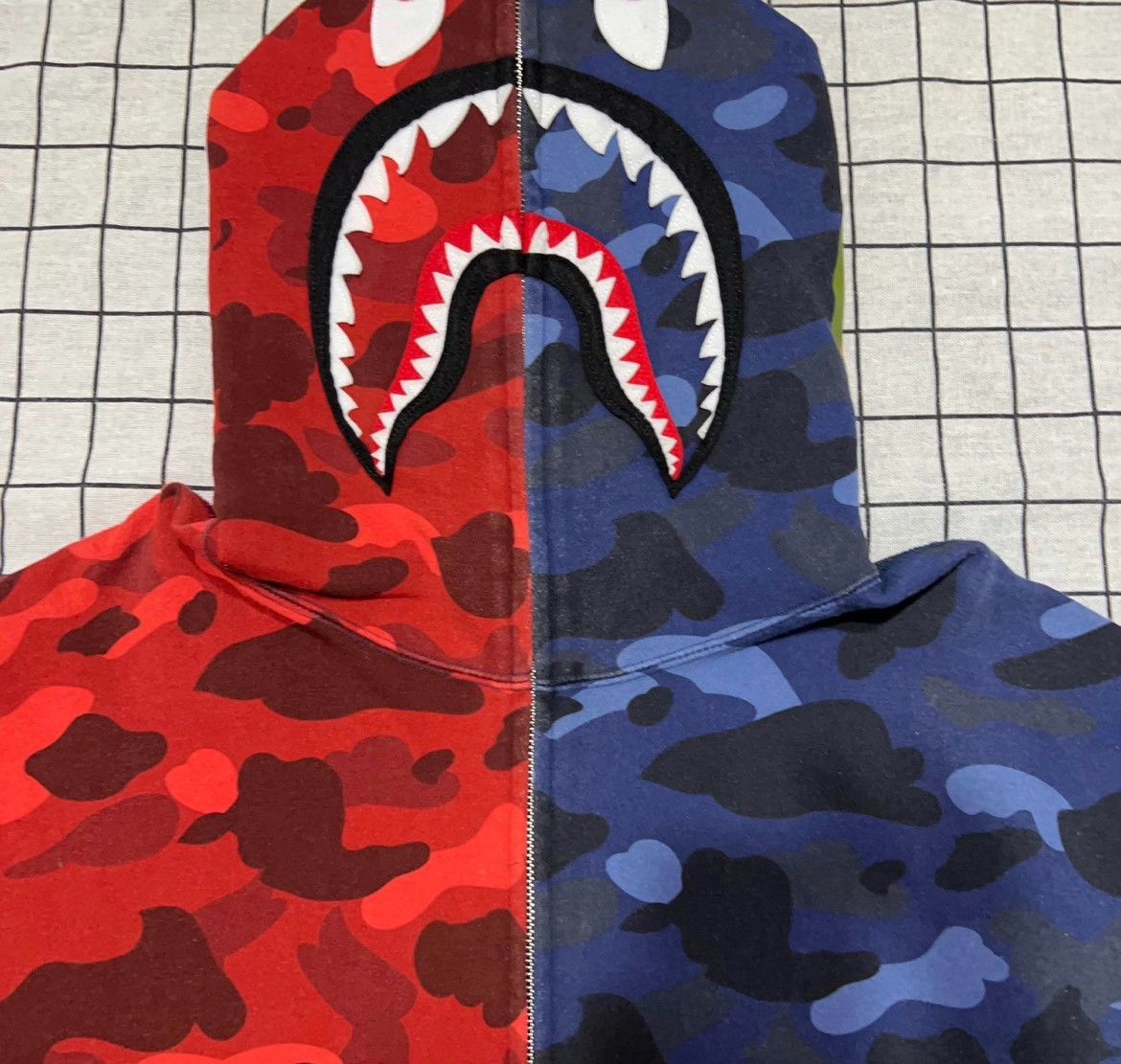 Bape Bape Shark Camo Multi Hoodie xl Men Size US XL / EU 56 / 4 - 3 Thumbnail