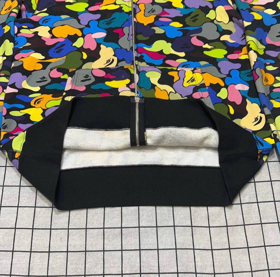 Bape Bape Shark Multi Hoodie xxl Men Size US XXL / EU 58 / 5 - 5 Thumbnail
