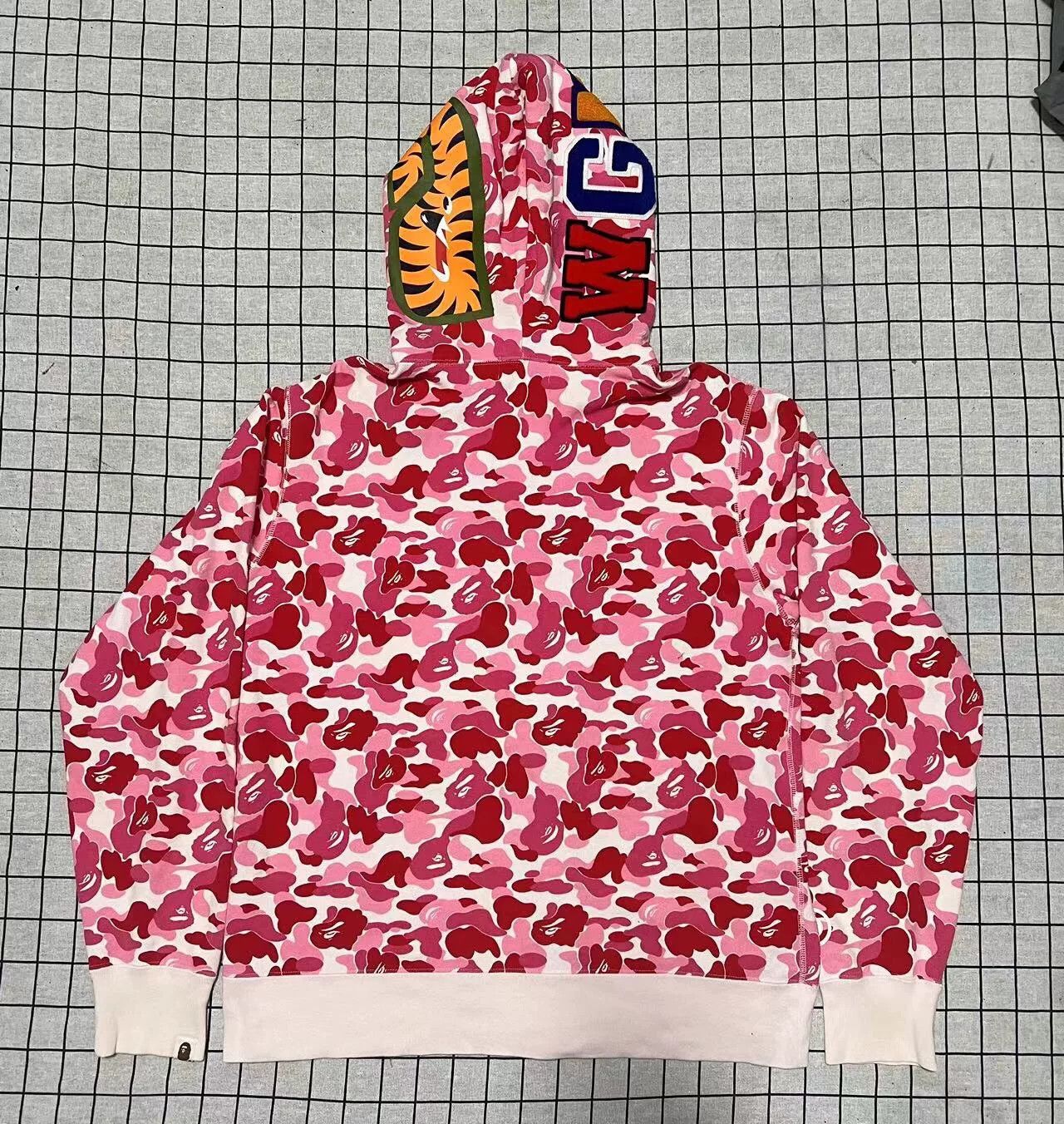 Bape Bape Shark Camo Multi Light Jacket xl Men Size US XL / EU 56 / 4 - 2 Thumbnail