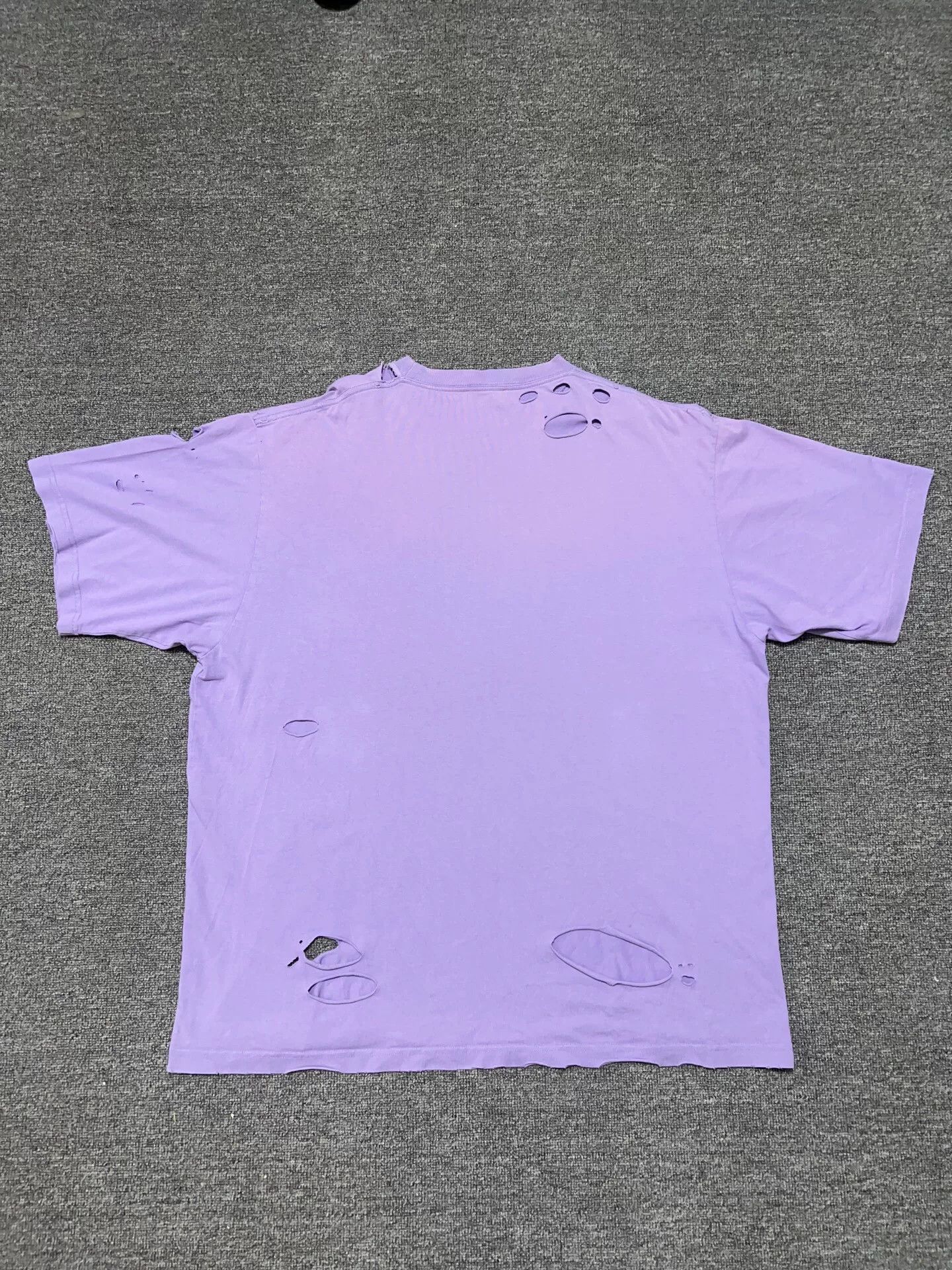 Balenciaga Balenciaga Distressed White T-Shirt m Men Size US M / EU 48-50 / 2 - 2 Thumbnail