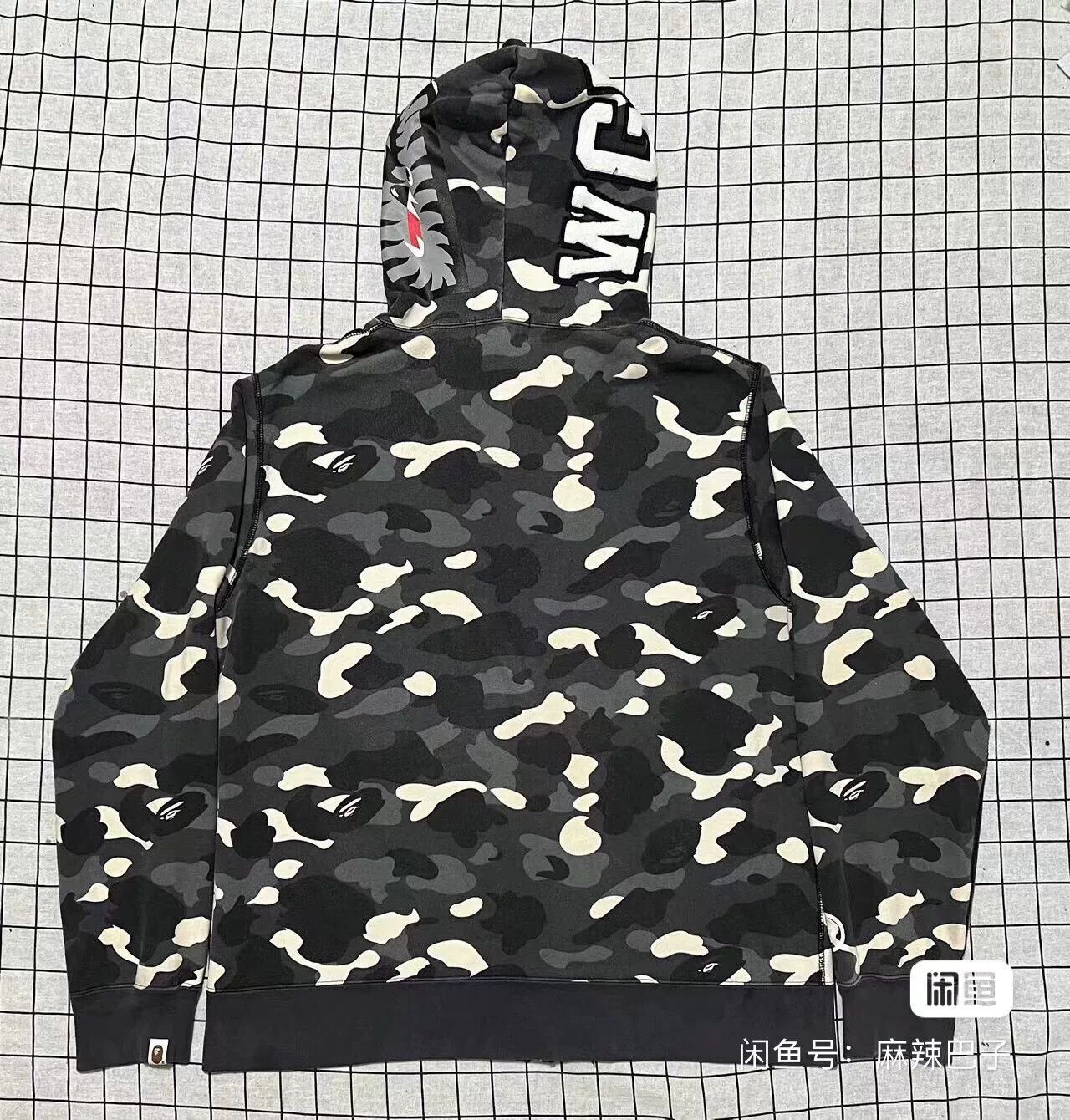 Bape Bape Shark Camo Multi Light Jacket xl Men Size US XL / EU 56 / 4 - 2 Thumbnail