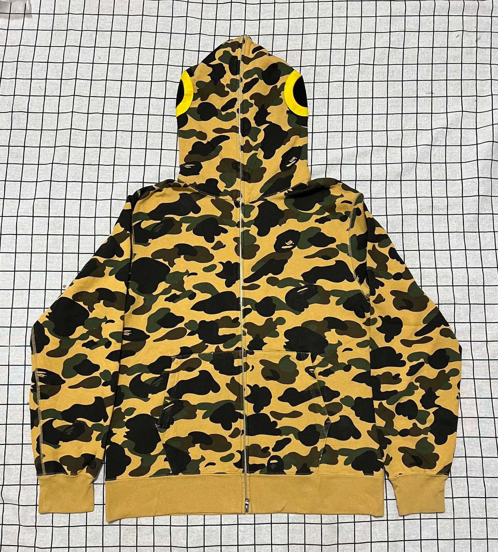Bape Bape Collab Camo Multi Hoodie xxl Men Size US XXL / EU 58 / 5 - 2 Thumbnail
