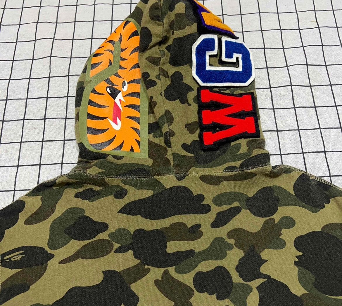 Bape Bape Shark Camo Multi Light Jacket m Men Size US M / EU 48-50 / 2 - 5 Thumbnail