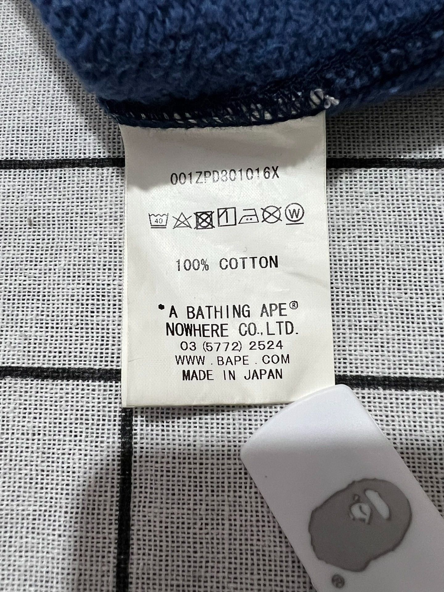 Bape Bape Shark Camo Multi Hoodie xl Men Size US XL / EU 56 / 4 - 6 Thumbnail