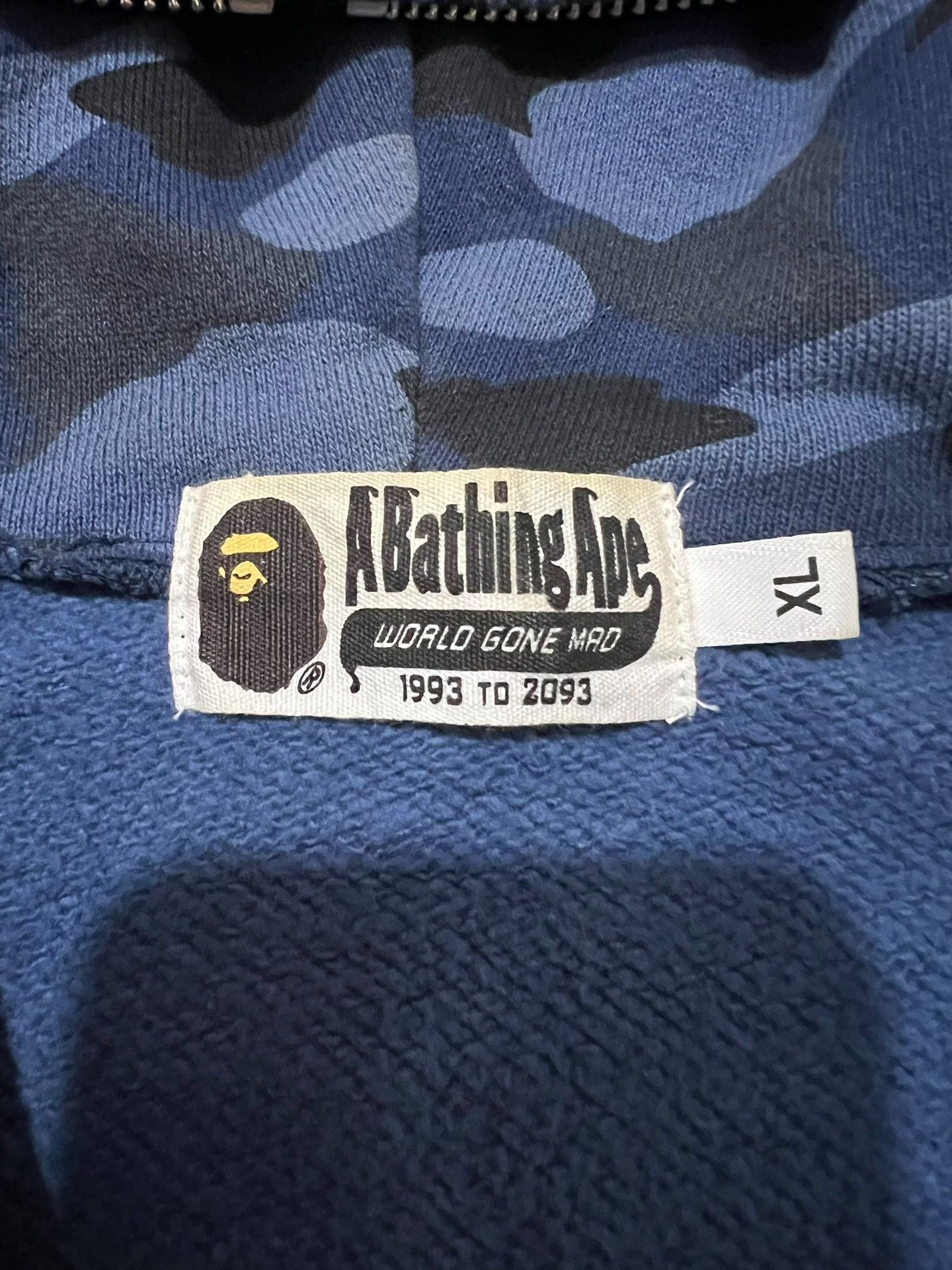 Bape Bape Shark Camo Multi Hoodie xl Men Size US XL / EU 56 / 4 - 5 Thumbnail