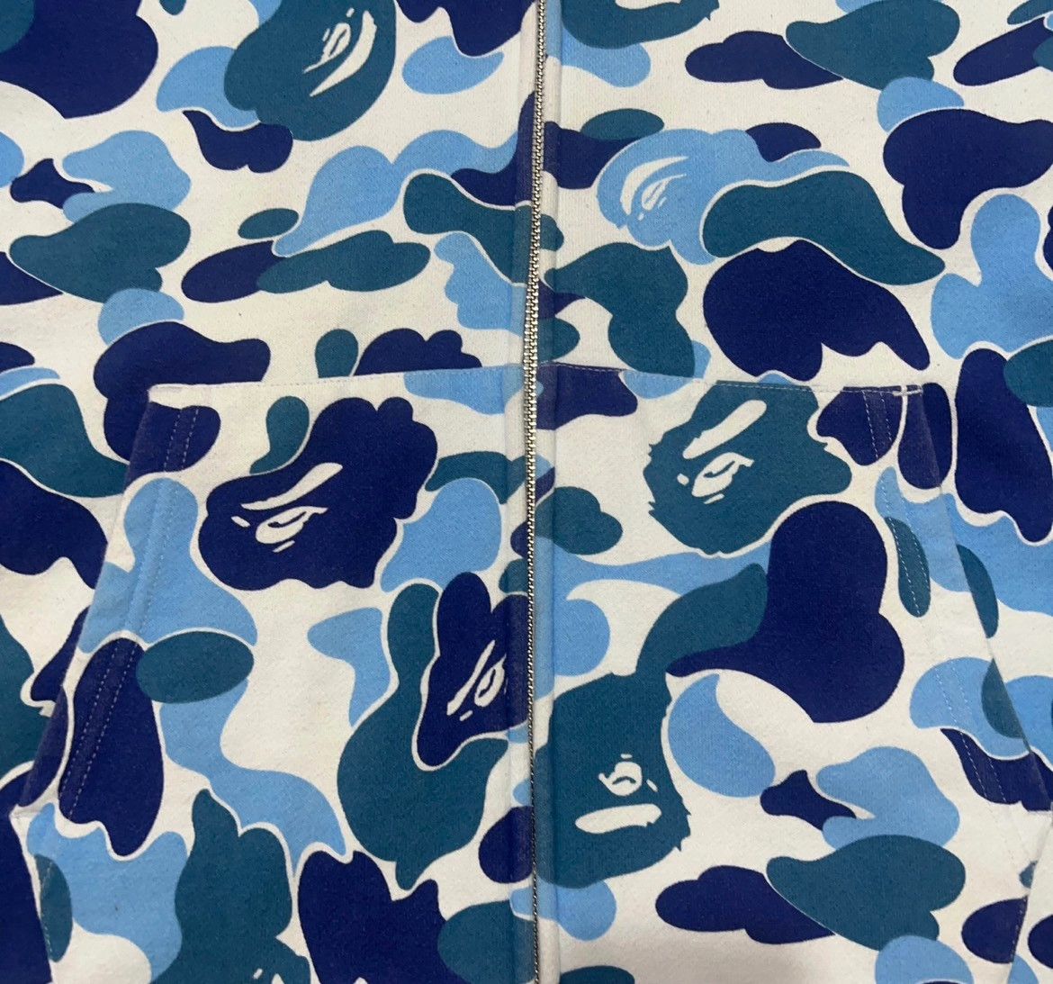 Bape Bape Camo Multi Hoodie l Men Size US L / EU 52-54 / 3 - 8 Thumbnail