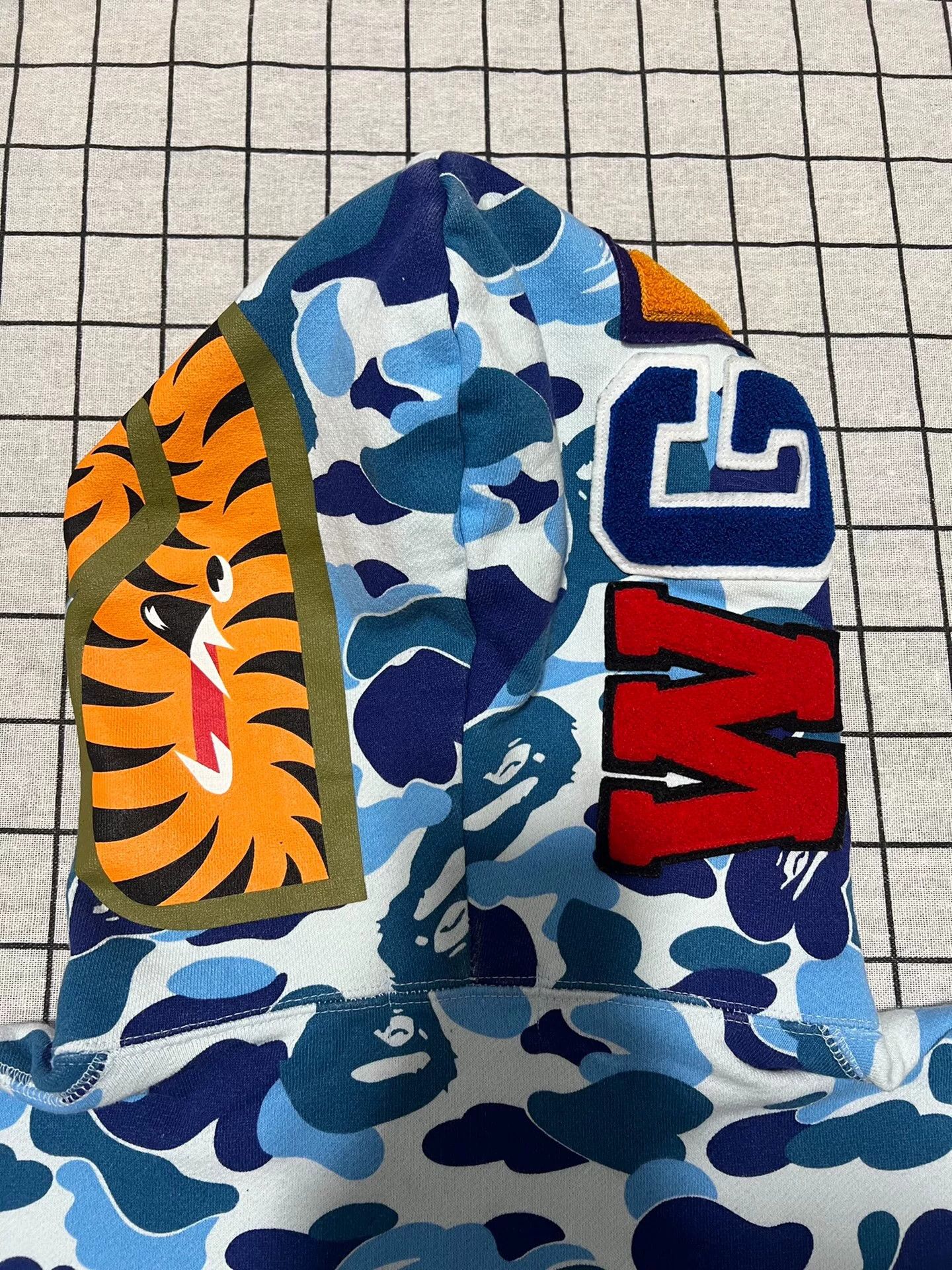 Bape Bape Shark Camo Multi Light Jacket l Men Size US L / EU 52-54 / 3 - 4 Thumbnail