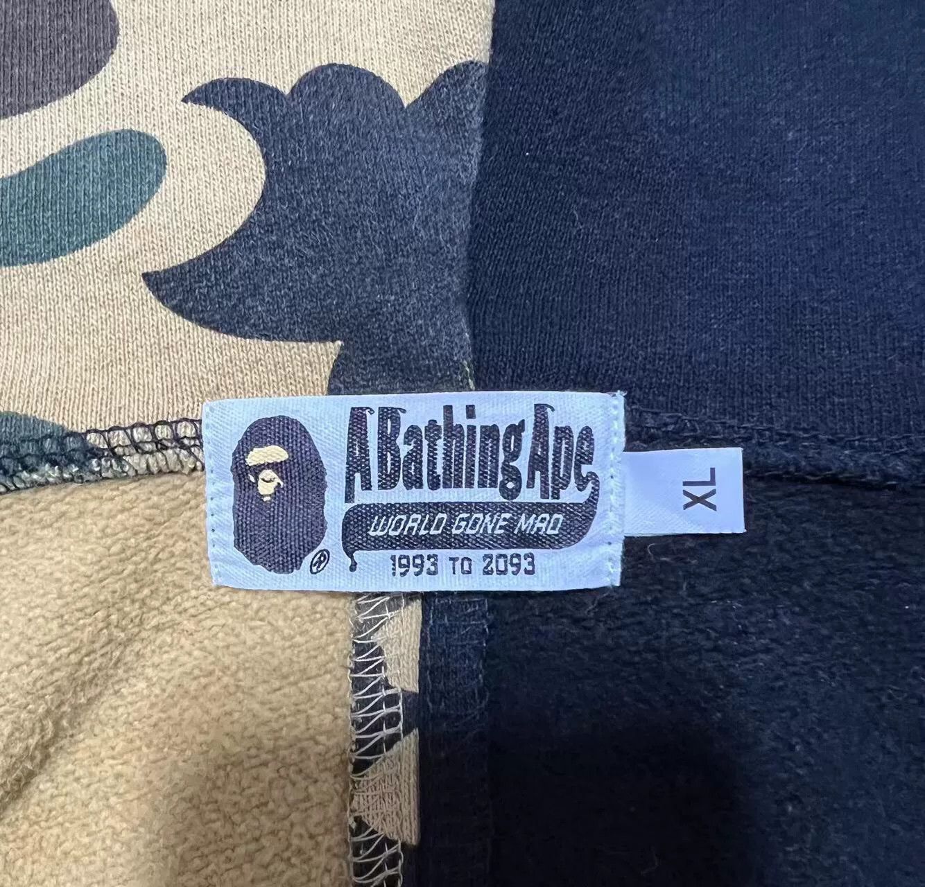 Bape Bape Shark Camo Multi Hoodie xl Men Size US XL / EU 56 / 4 - 4 Thumbnail