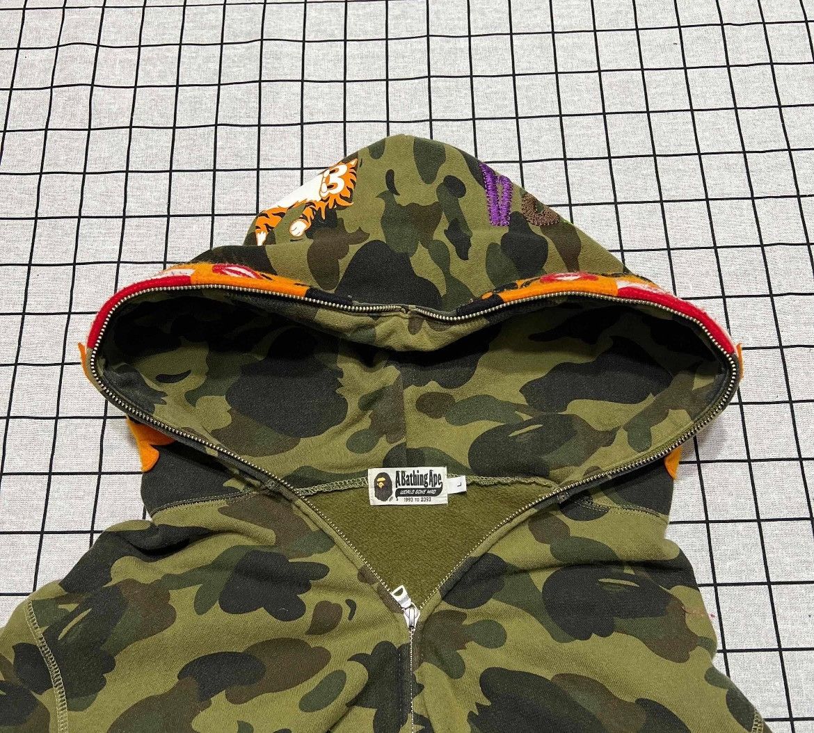 Bape Bape Tiger Camo Multi Light Jacket l Men Size US L / EU 52-54 / 3 - 3 Thumbnail