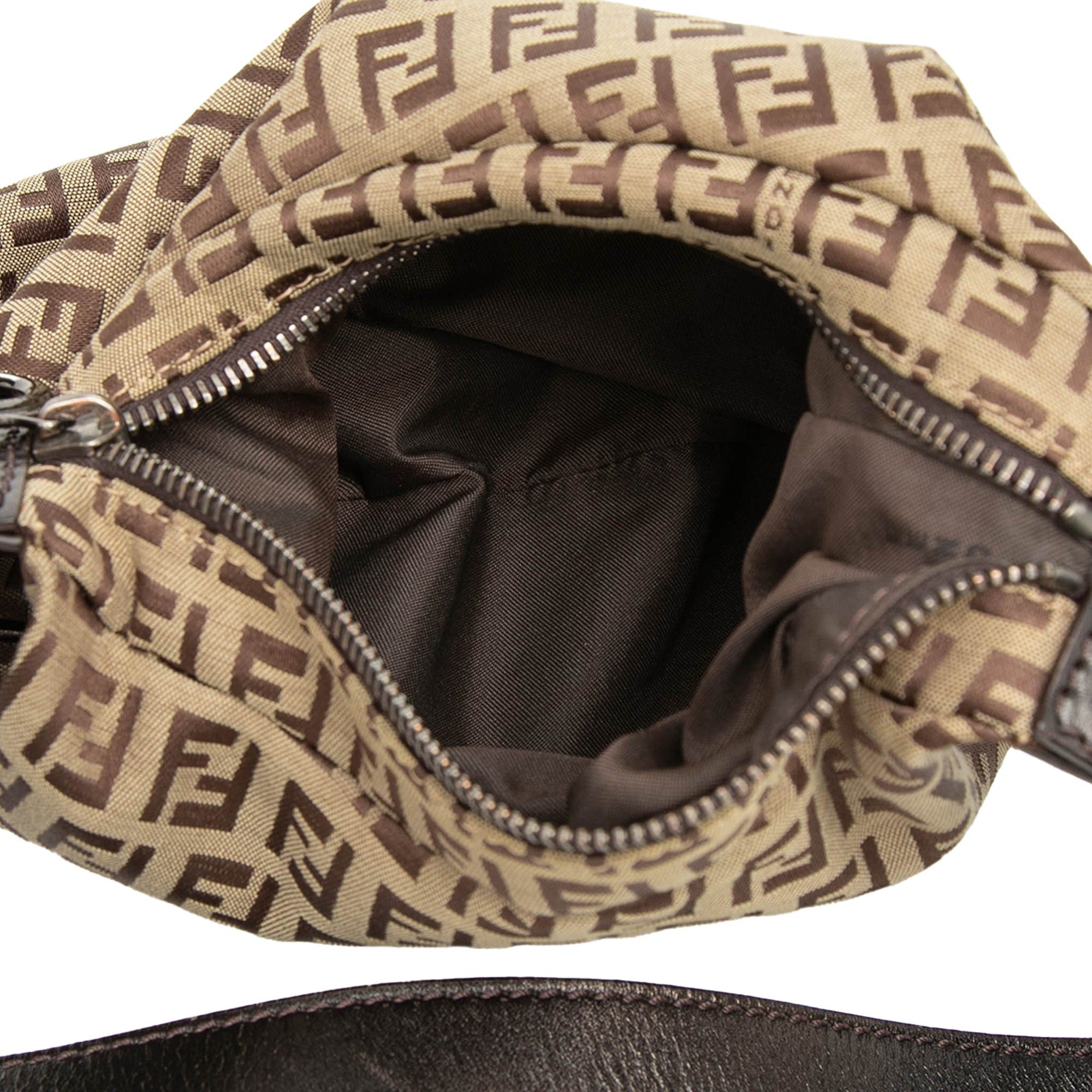 Fendi Zucchino Canvas Oyster Shoulder Bag Size ONE SIZE - 4 Thumbnail