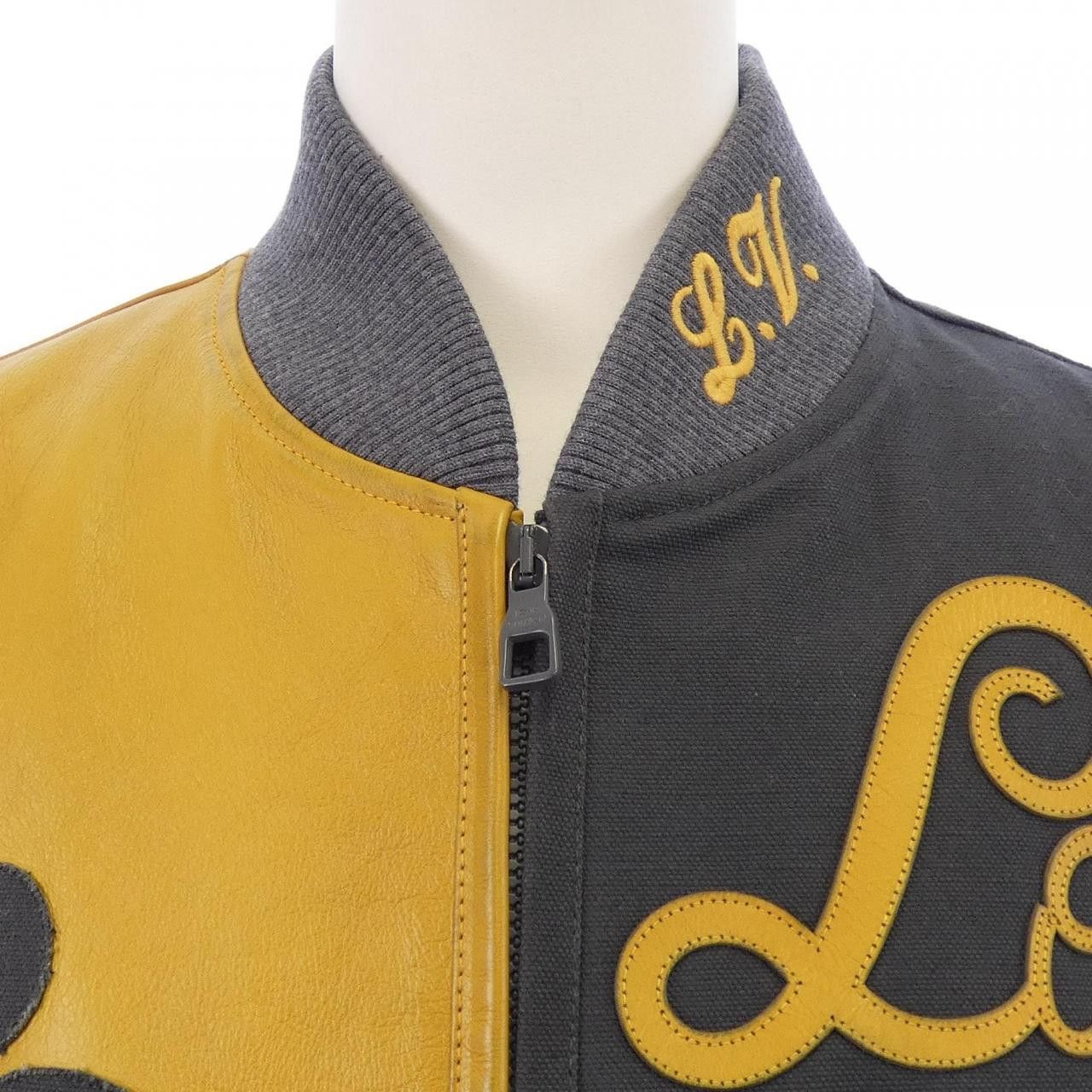 Louis Vuitton Louis Vuitton Louis Vuitton Mixed Canvas And Leather Jacket Leather Outerwear HOL76EXS0 DUTY FREE for USA Size ONE SIZE - 6 Thumbnail