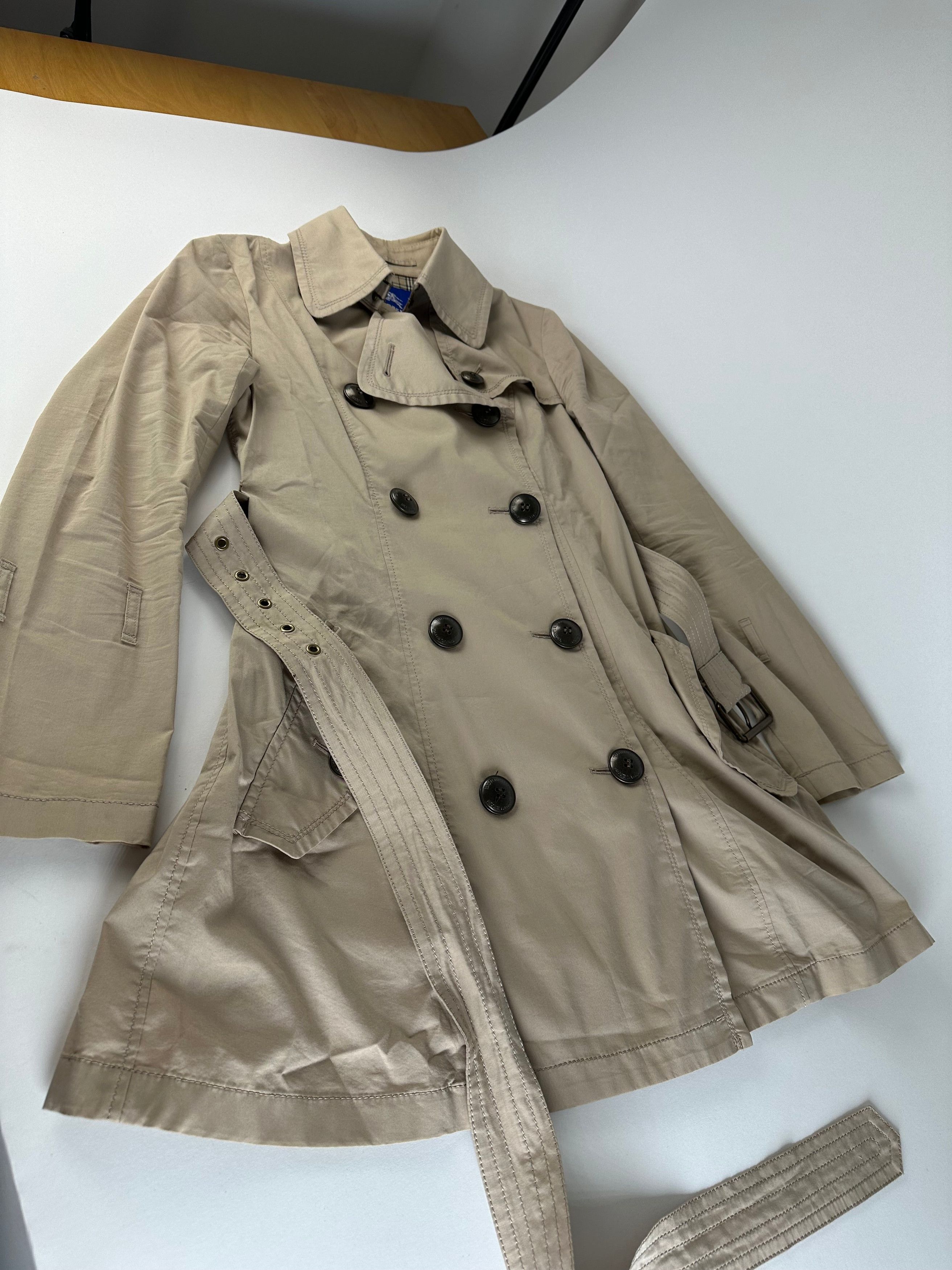 Burberry Vintage Trenchcoat Beige M Size S / US 4 / IT 40 - 8 Thumbnail