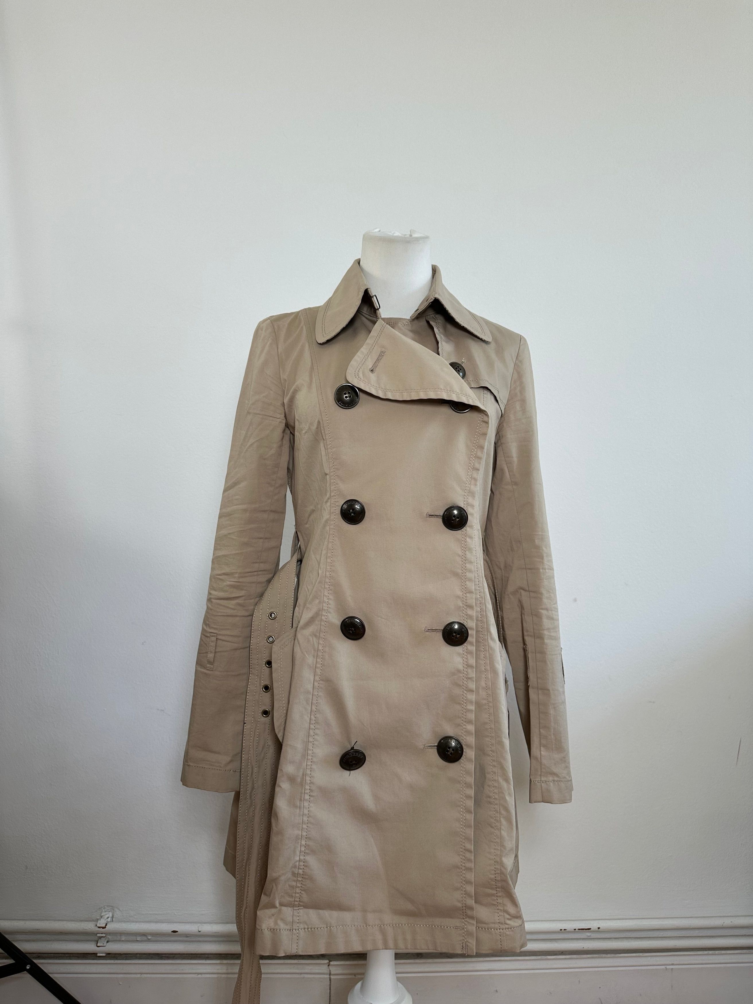 Burberry Vintage Trenchcoat Beige M Size S / US 4 / IT 40 - 7 Thumbnail