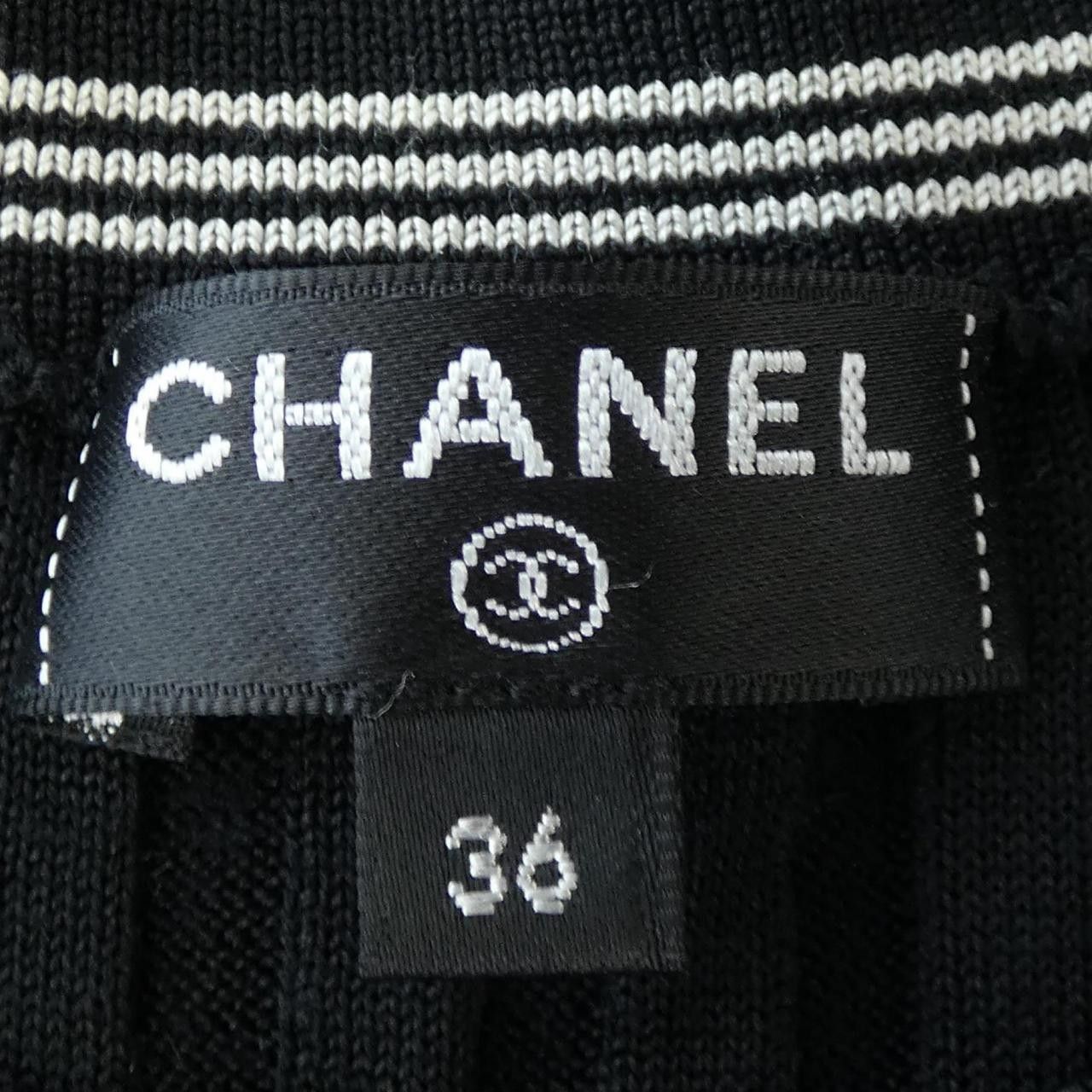 Chanel Chanel Chanel Knit Top Textile Tops P60627K46427 DUTY FREE for USA Size ONE SIZE - 5 Thumbnail