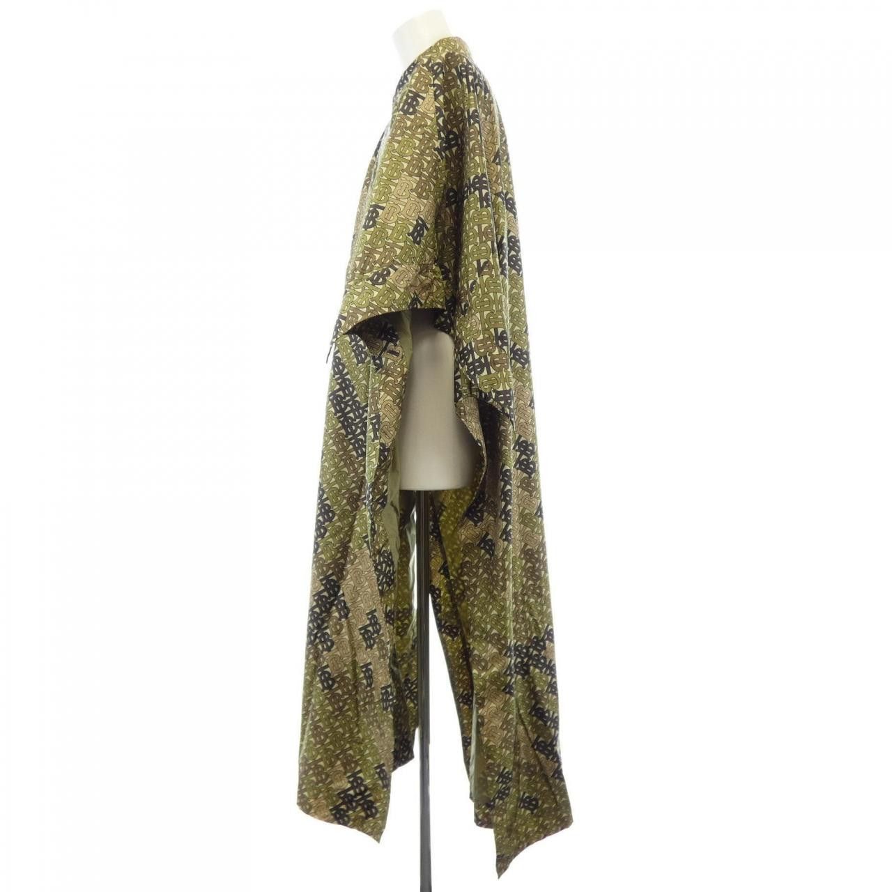 Burberry Burberry Burberry Coat Others Outerwear 8016811 DUTY FREE for USA Size ONE SIZE - 3 Thumbnail