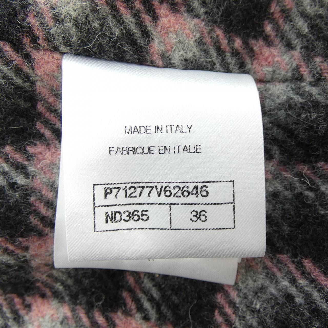 Chanel Chanel Chanel Knit Vest Others Tops P71277V62646 DUTY FREE for USA Size ONE SIZE - 5 Thumbnail